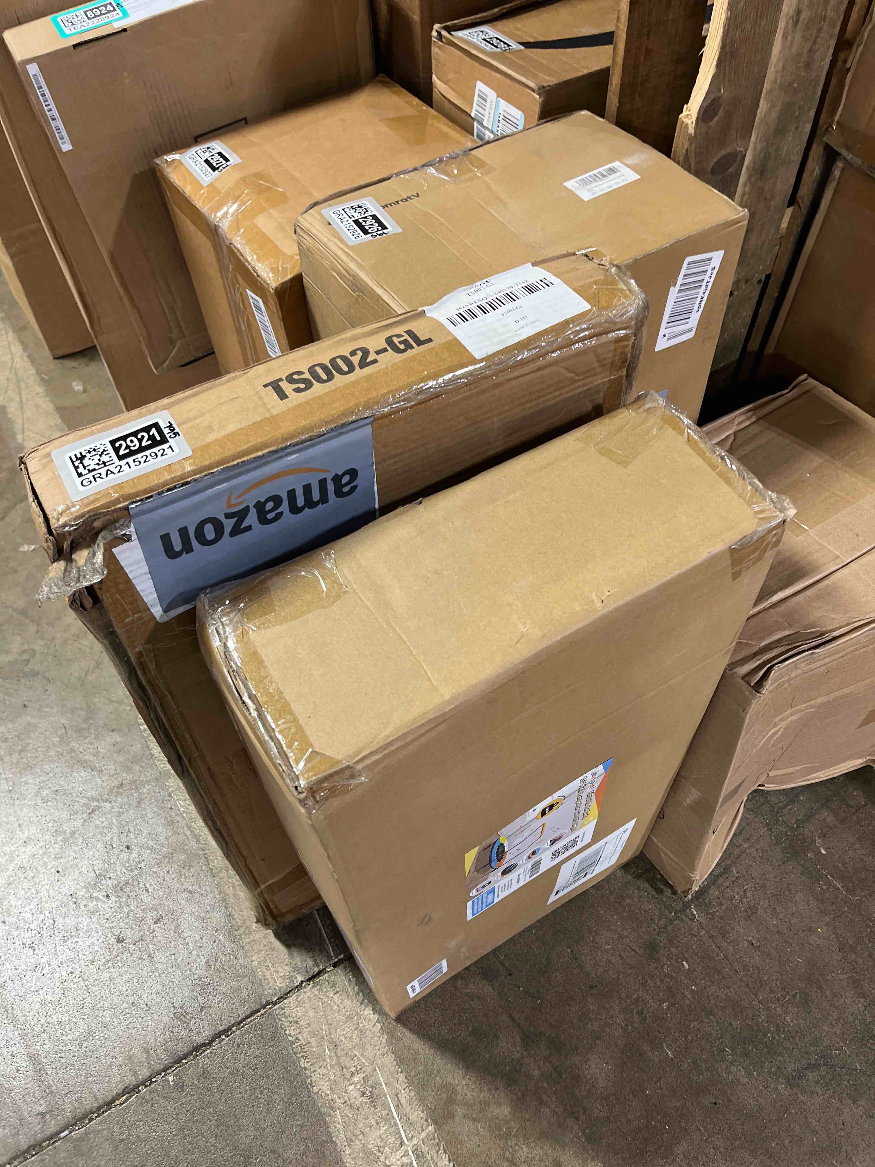 https://s3.amazonaws.com/lotting-images-prod/phillipi/GRA2152920_1748370761470.jpeg