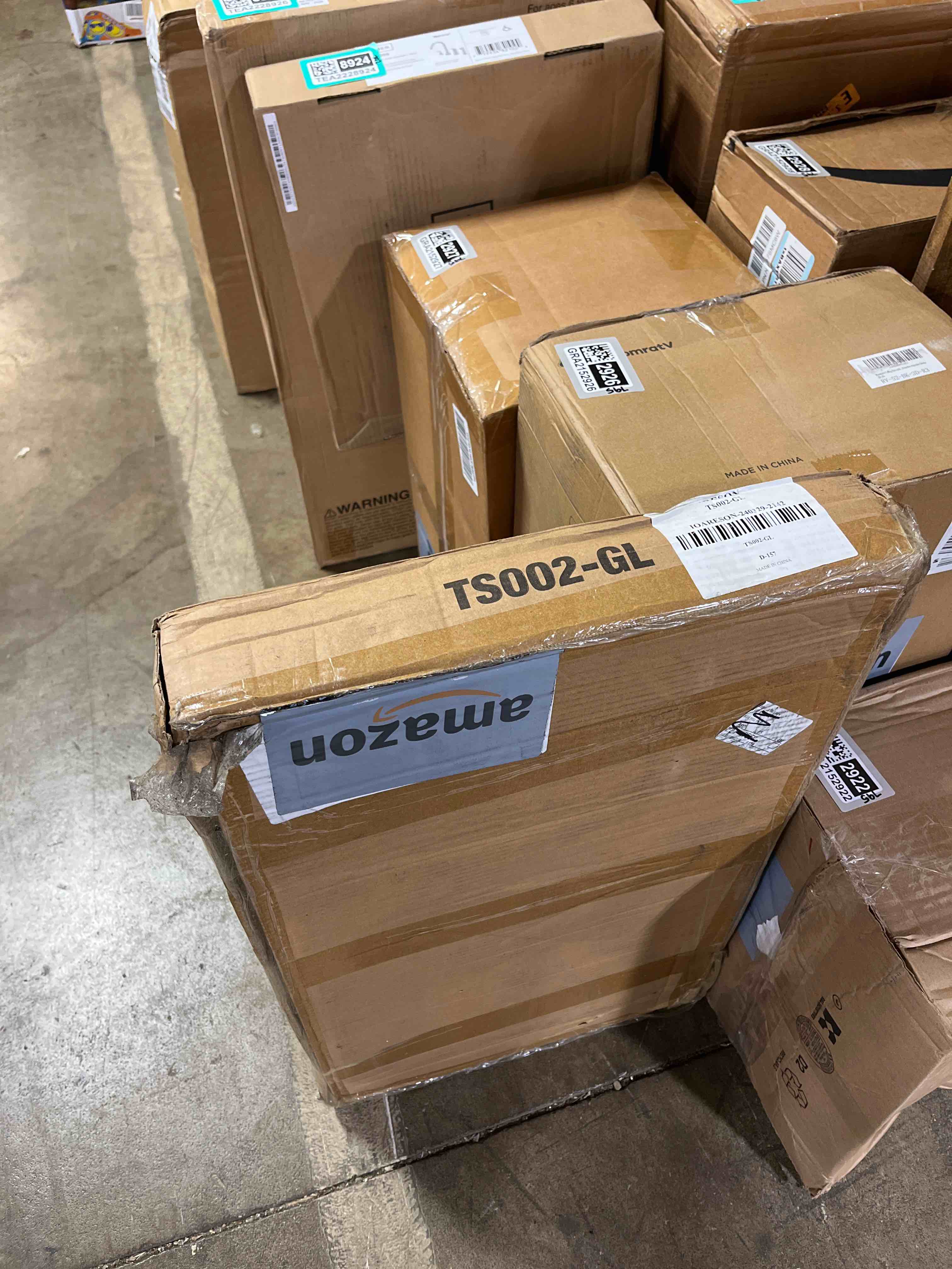 https://s3.amazonaws.com/lotting-images-prod/phillipi/GRA2152921_1748370693750.jpeg