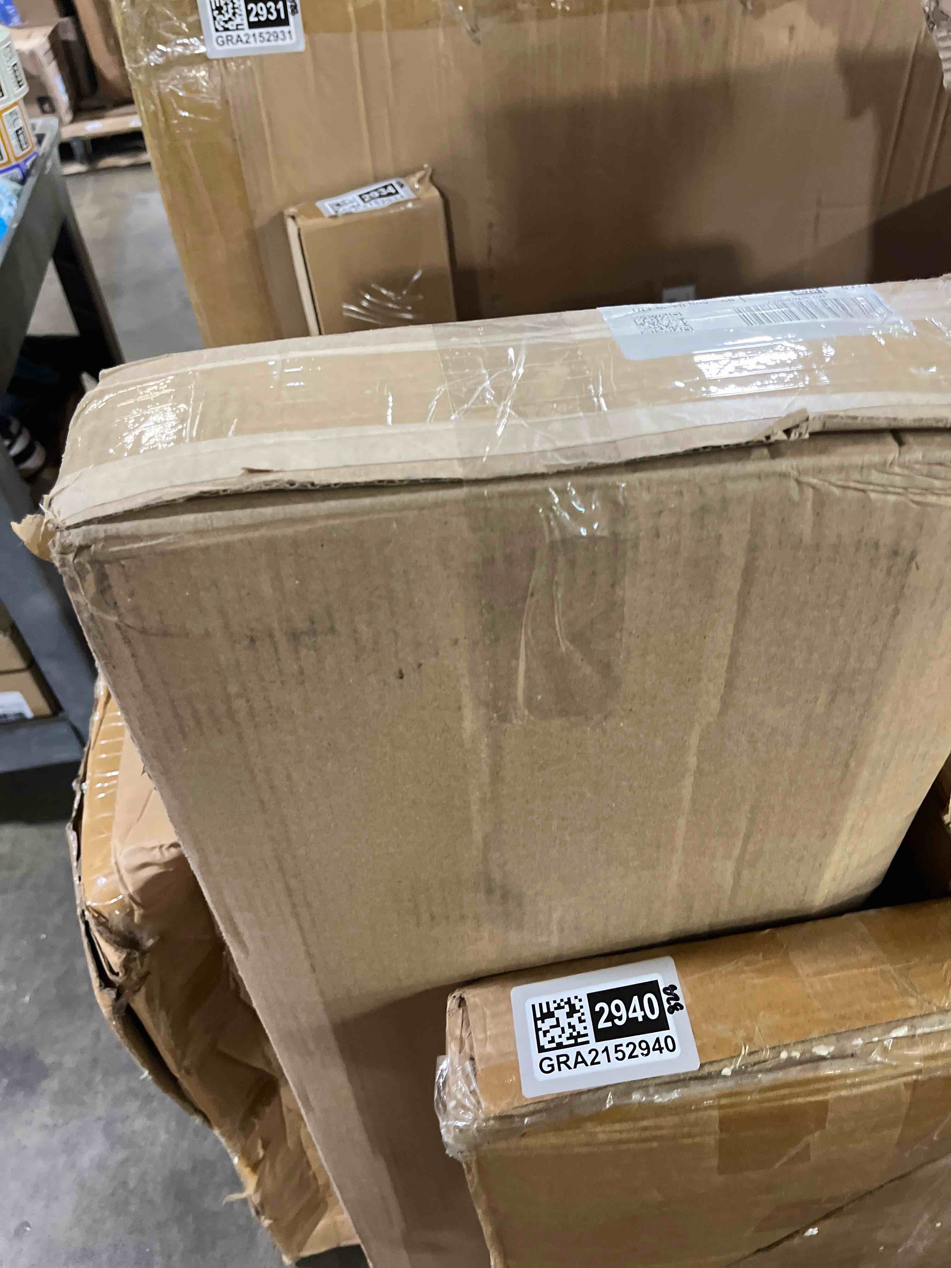 https://s3.amazonaws.com/lotting-images-prod/phillipi/GRA2152942_1748889893703.jpeg
