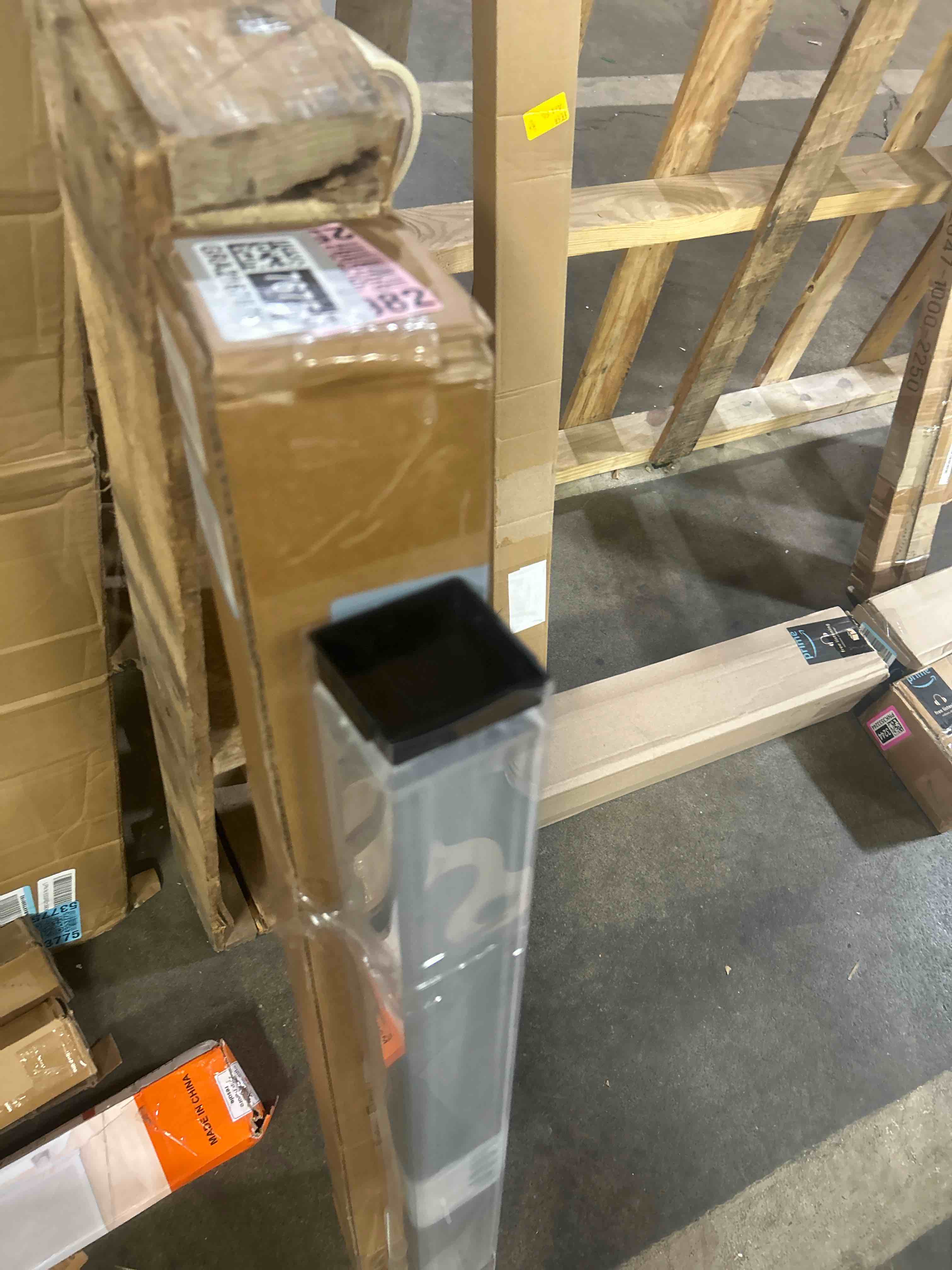 https://s3.amazonaws.com/lotting-images-prod/phillipi/GRA2153286_1753794944305.jpeg
