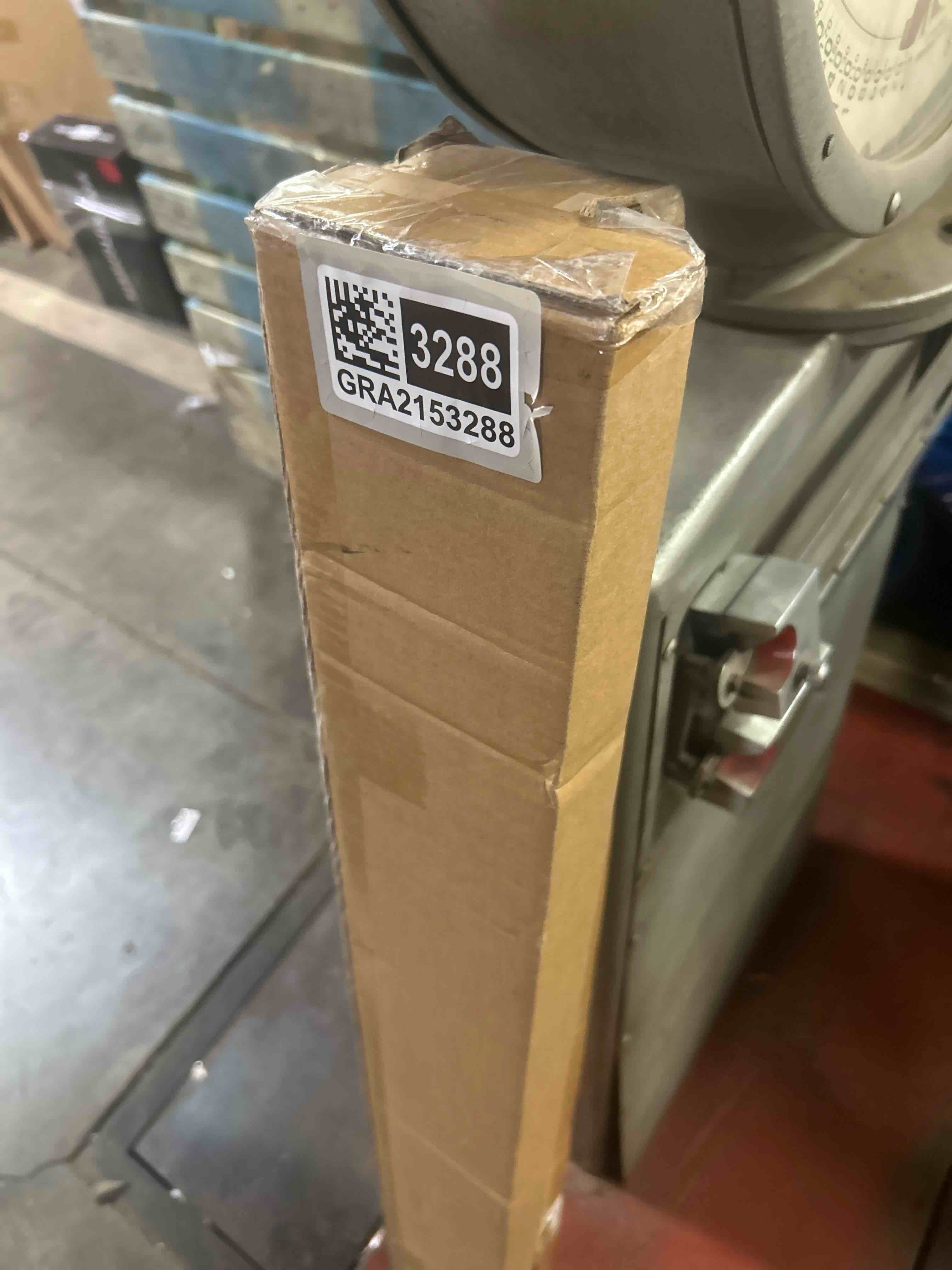 https://s3.amazonaws.com/lotting-images-prod/phillipi/GRA2153288_1753795511861.jpeg