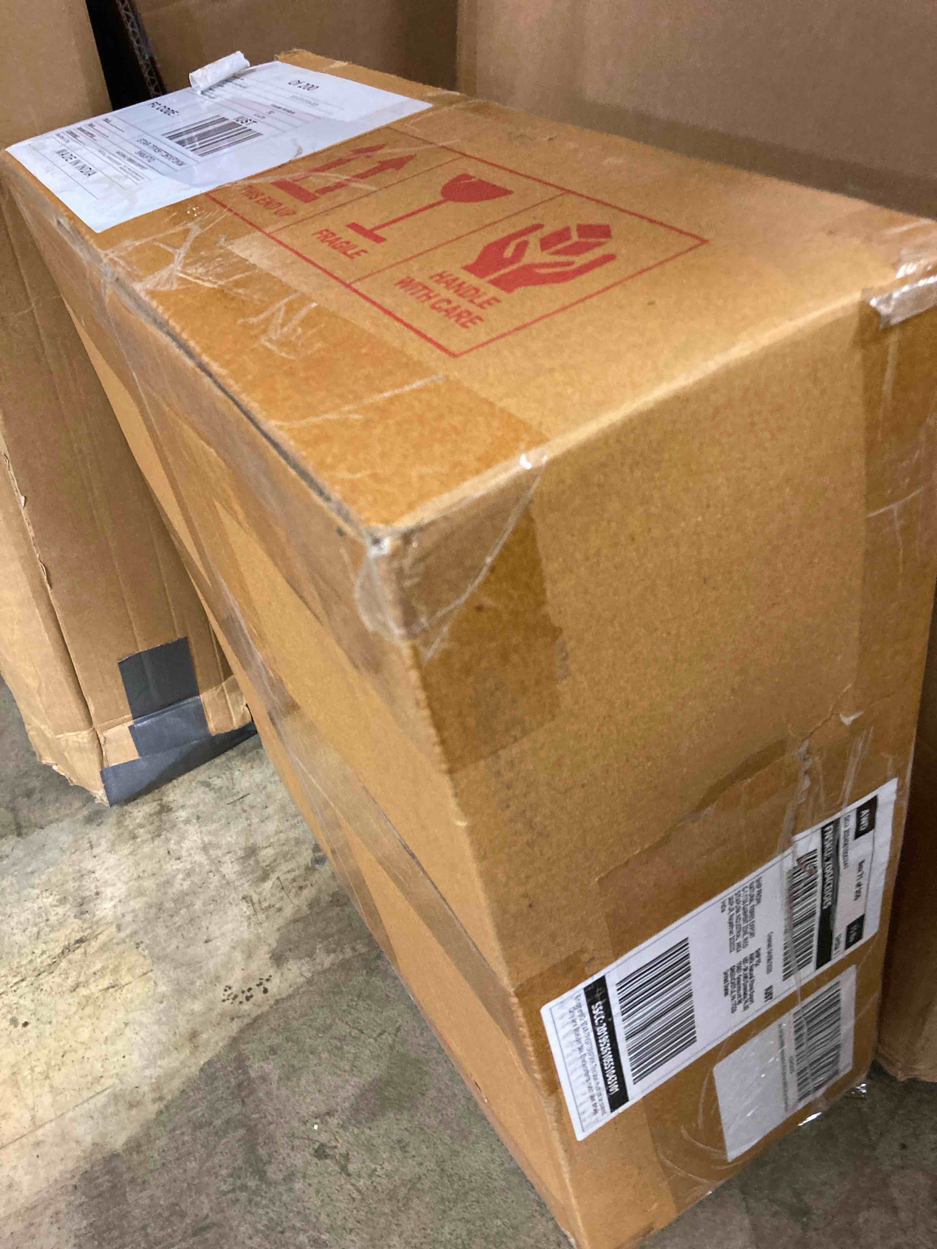https://s3.amazonaws.com/lotting-images-prod/phillipi/GRA2153357_1753897954853.jpeg