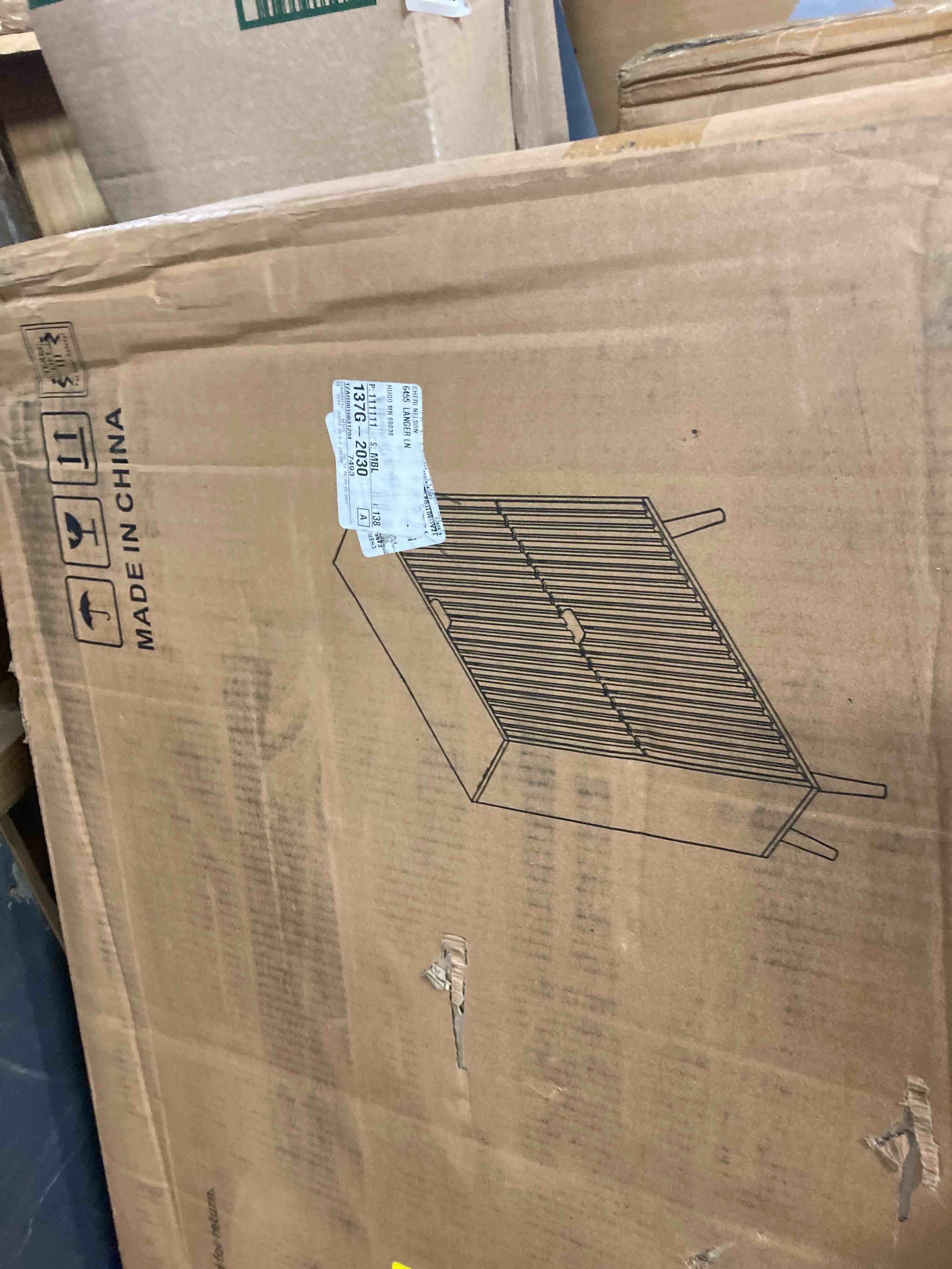 https://s3.amazonaws.com/lotting-images-prod/phillipi/GRA2153377_1753900503595.jpeg