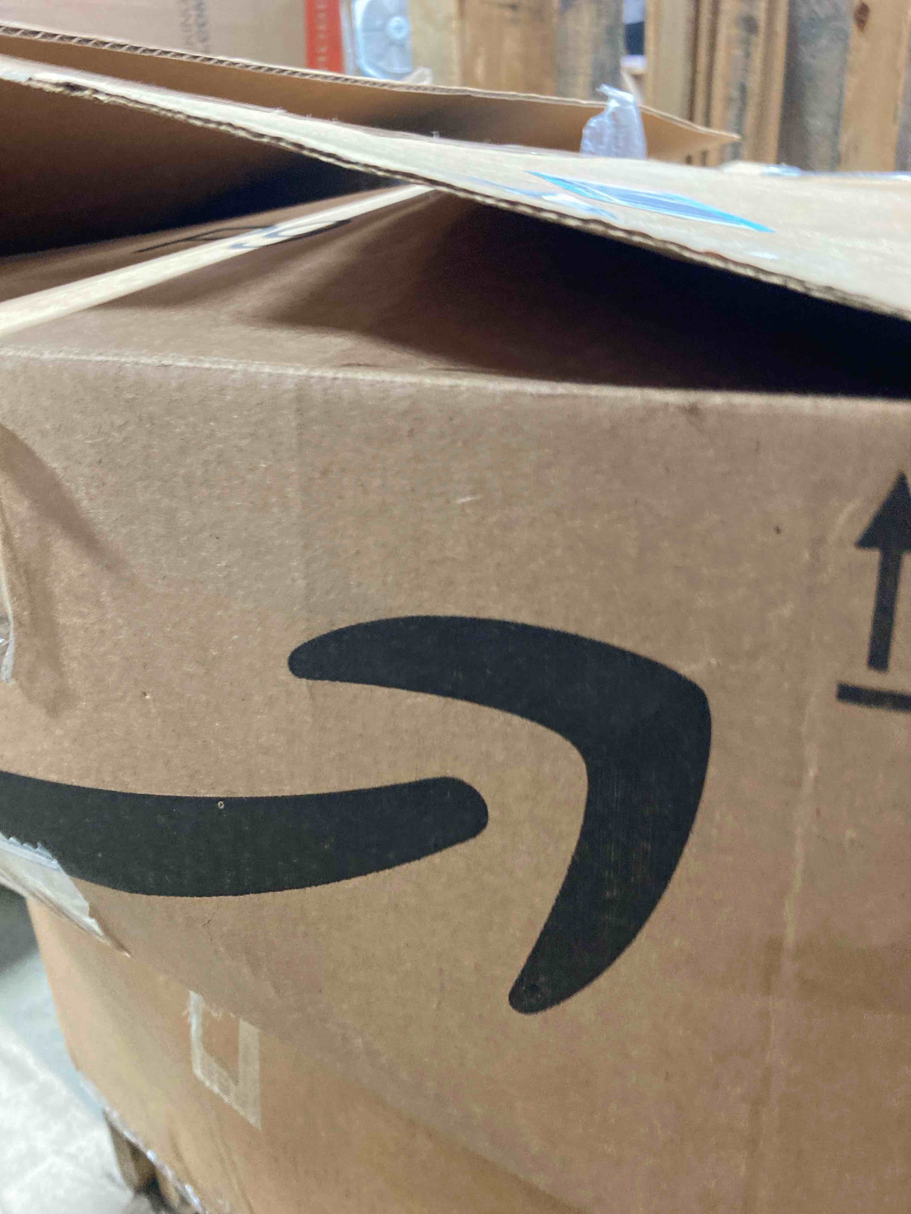 https://s3.amazonaws.com/lotting-images-prod/phillipi/GRA2153381_1753901427312.jpeg