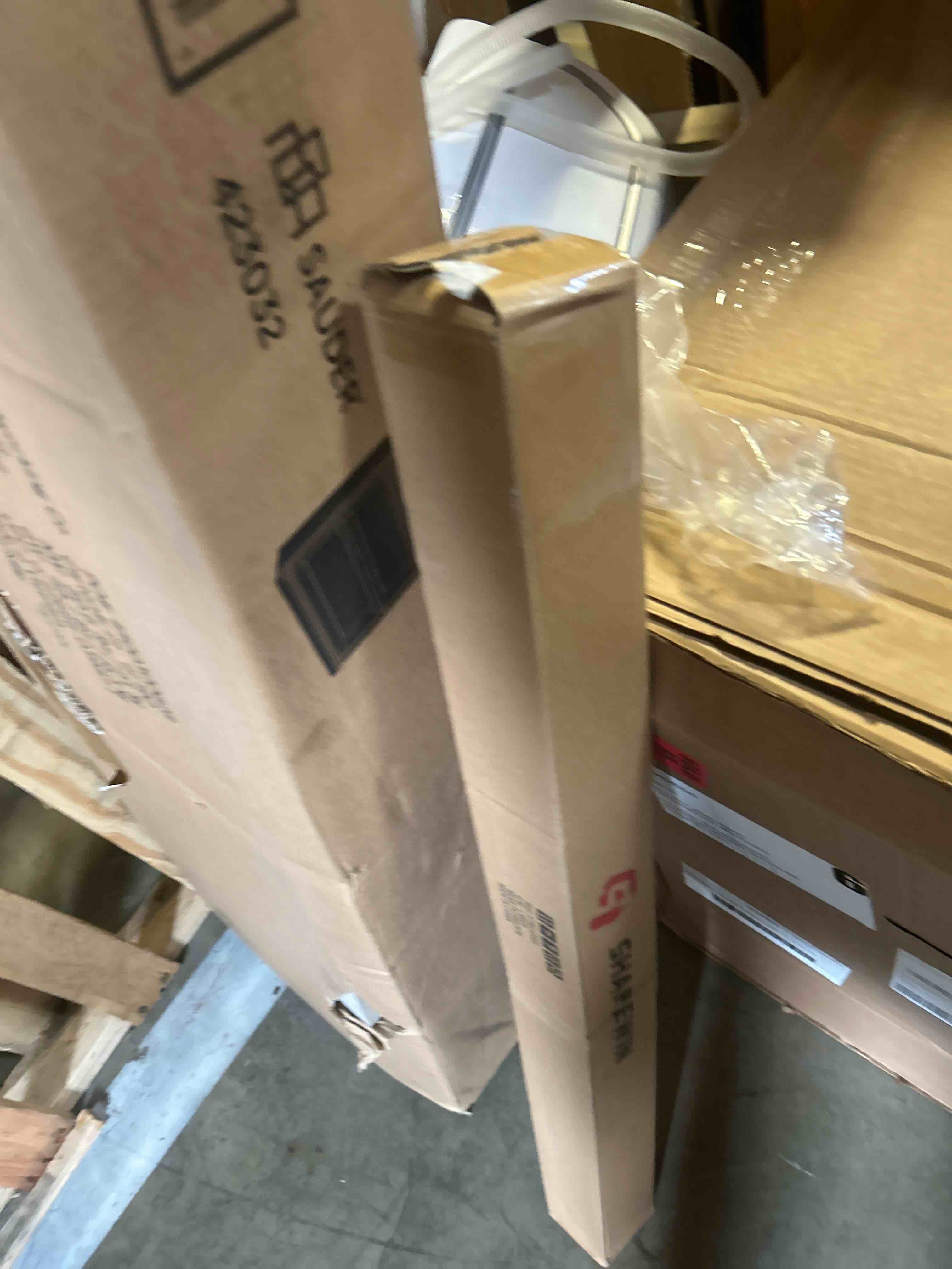 https://s3.amazonaws.com/lotting-images-prod/phillipi/GRA2153489_1754587490217.jpeg