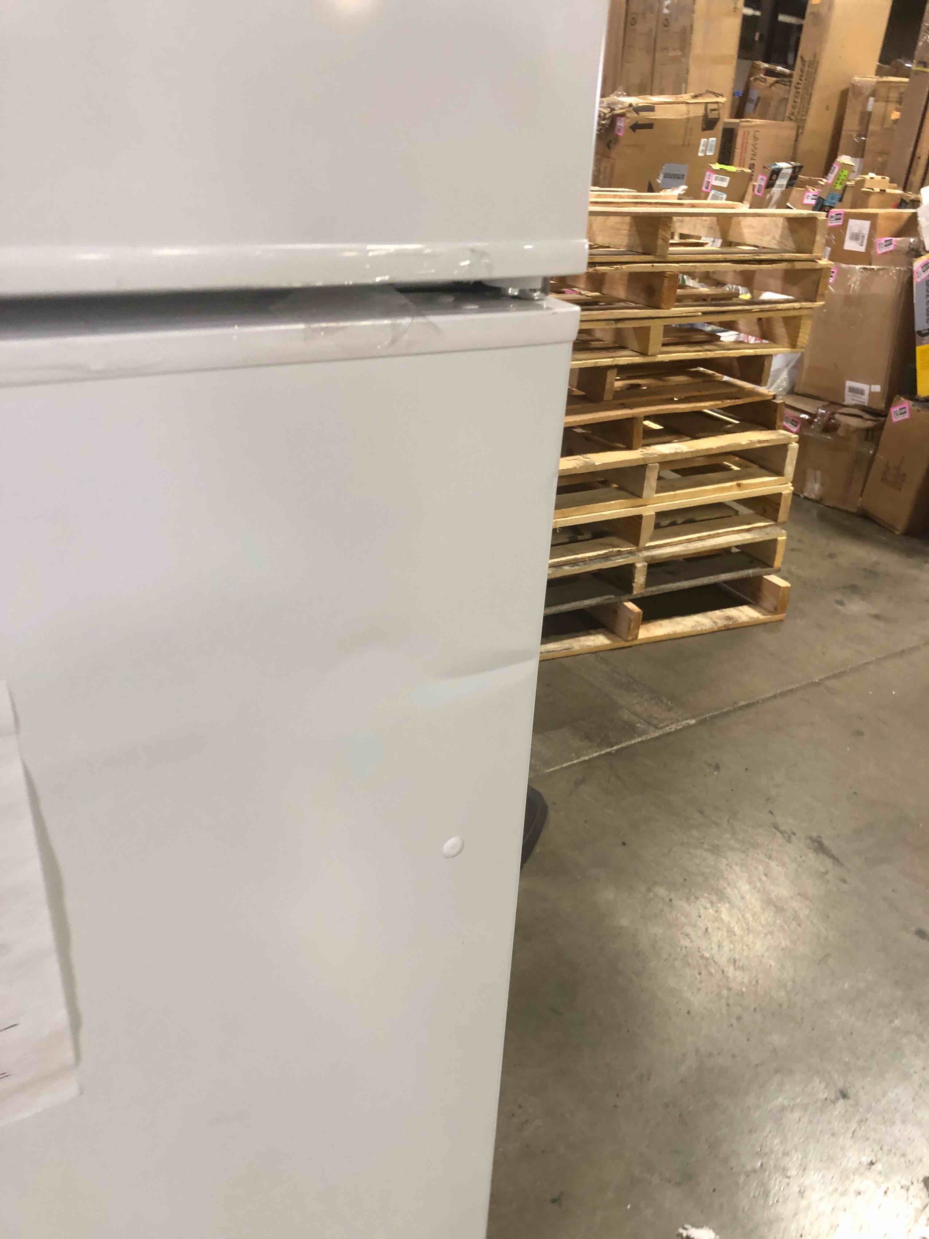 https://s3.amazonaws.com/lotting-images-prod/phillipi/GRA2153586_1755105868351.jpeg