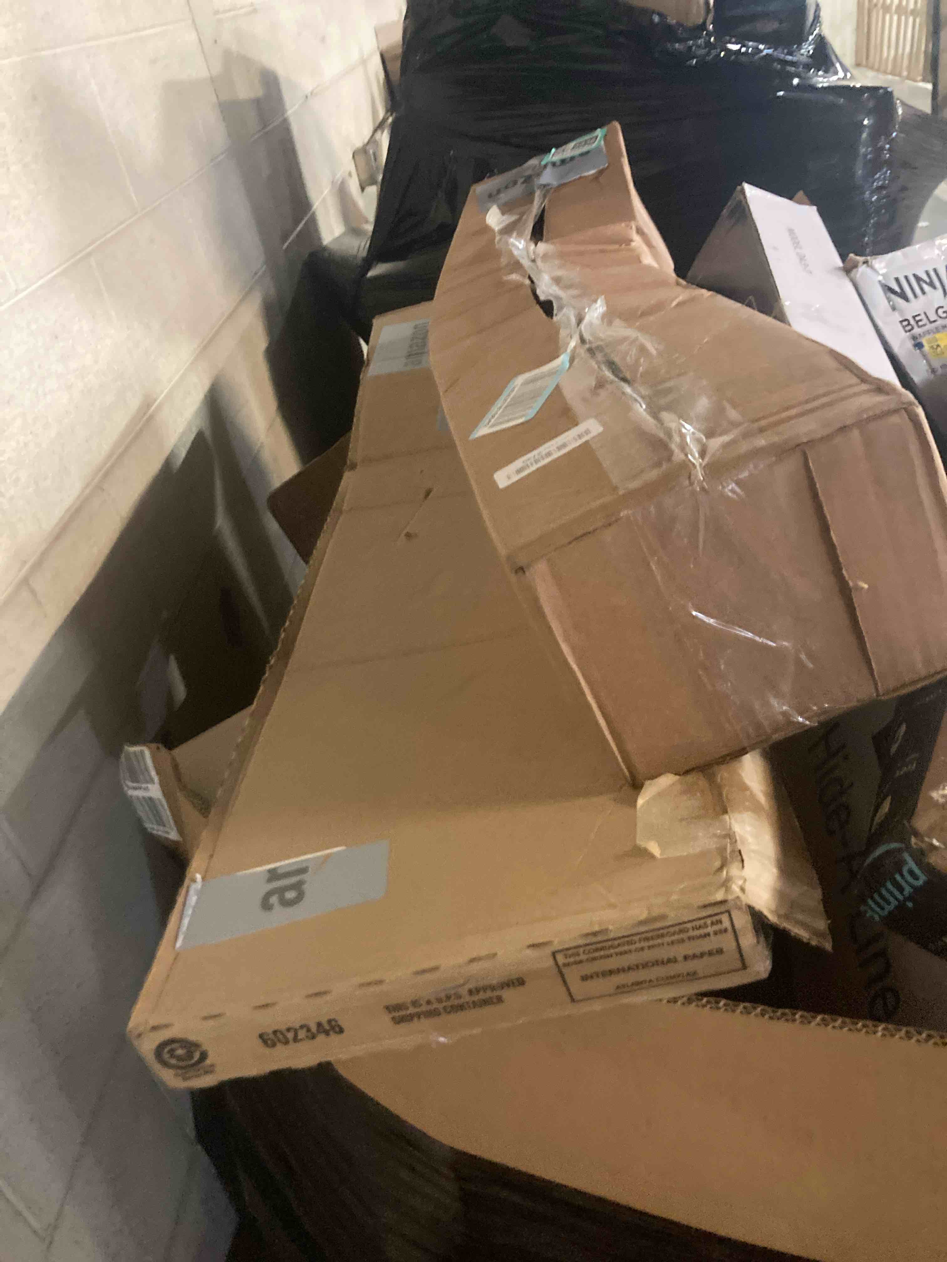 https://s3.amazonaws.com/lotting-images-prod/phillipi/GRA2153590_1755114719755.jpeg
