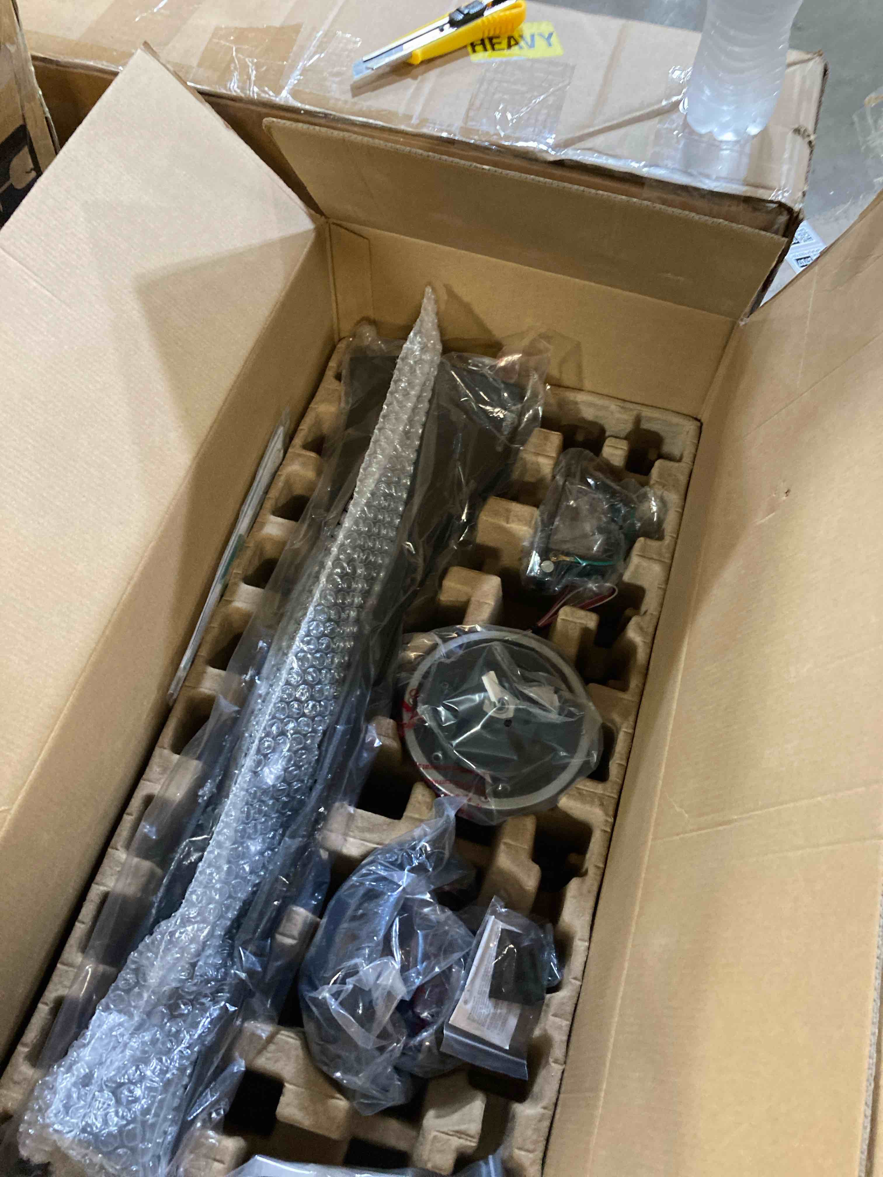 https://s3.amazonaws.com/lotting-images-prod/phillipi/GRA2153666_1755541198576.jpeg
