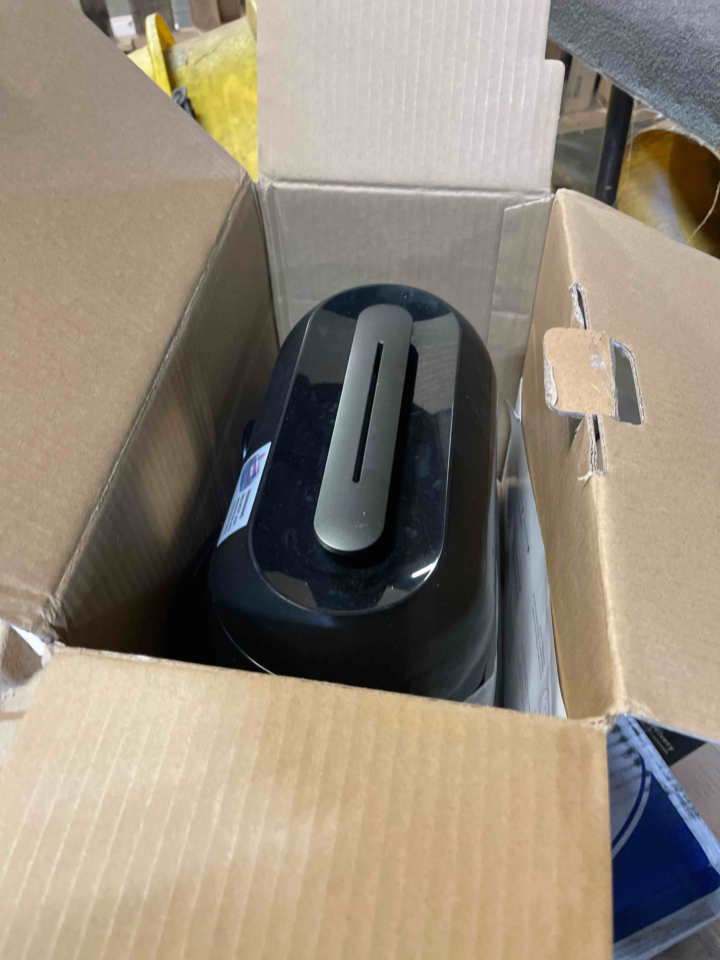 https://s3.amazonaws.com/lotting-images-prod/phillipi/GRA2153737_1756581282854.jpeg