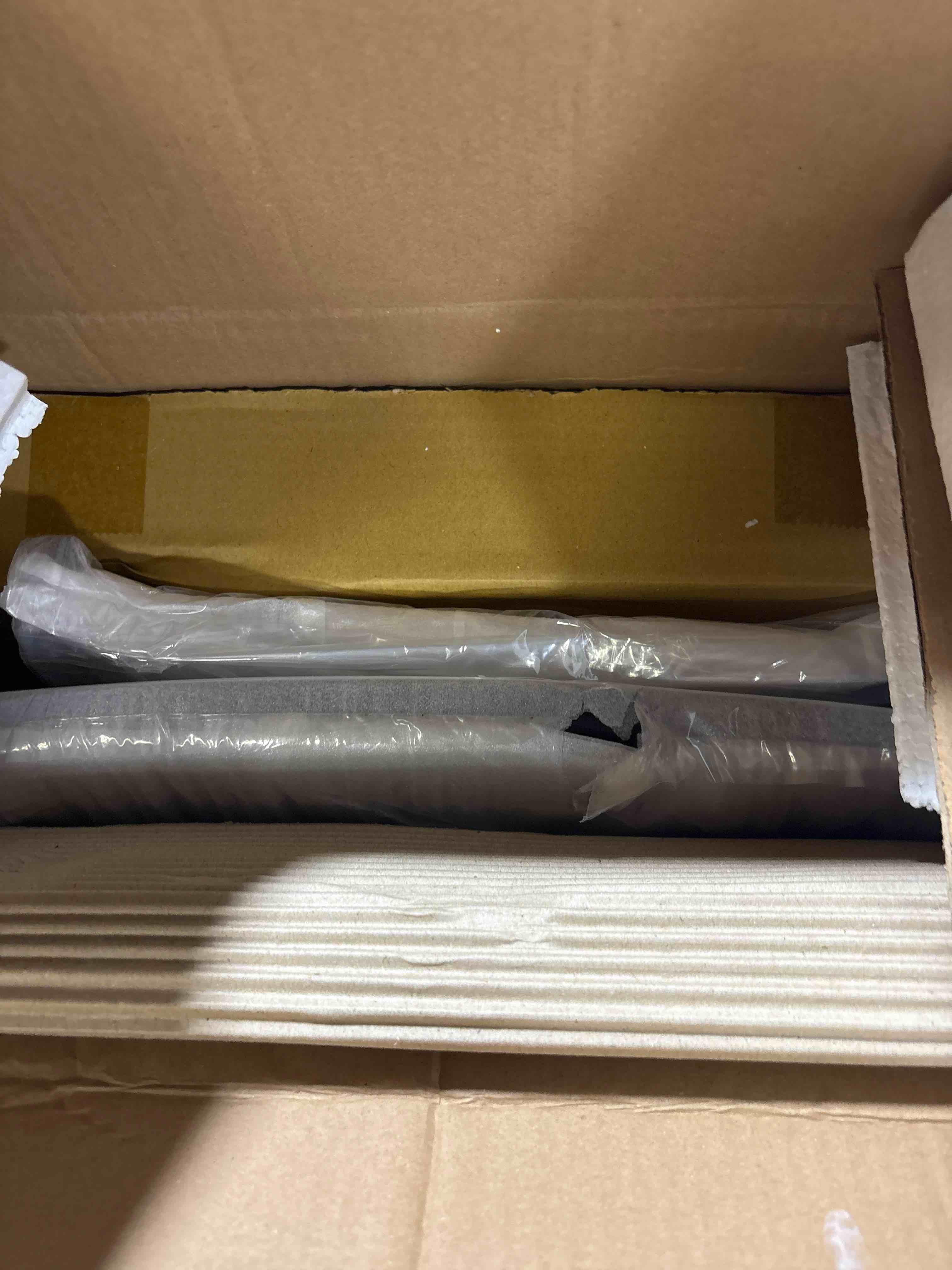 https://s3.amazonaws.com/lotting-images-prod/phillipi/GRA2153782_1757704245002.jpeg