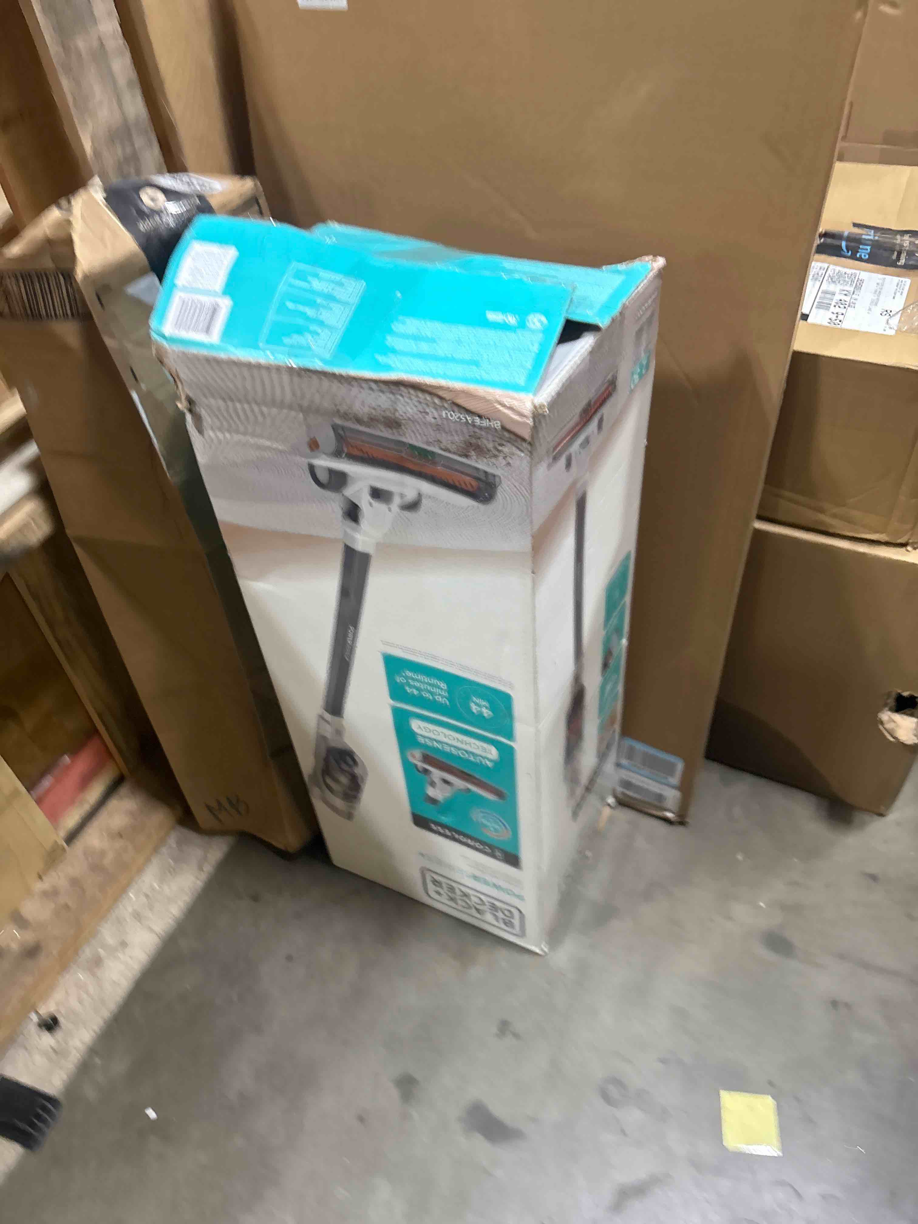 https://s3.amazonaws.com/lotting-images-prod/phillipi/GRA2153794_1758291847330.jpeg