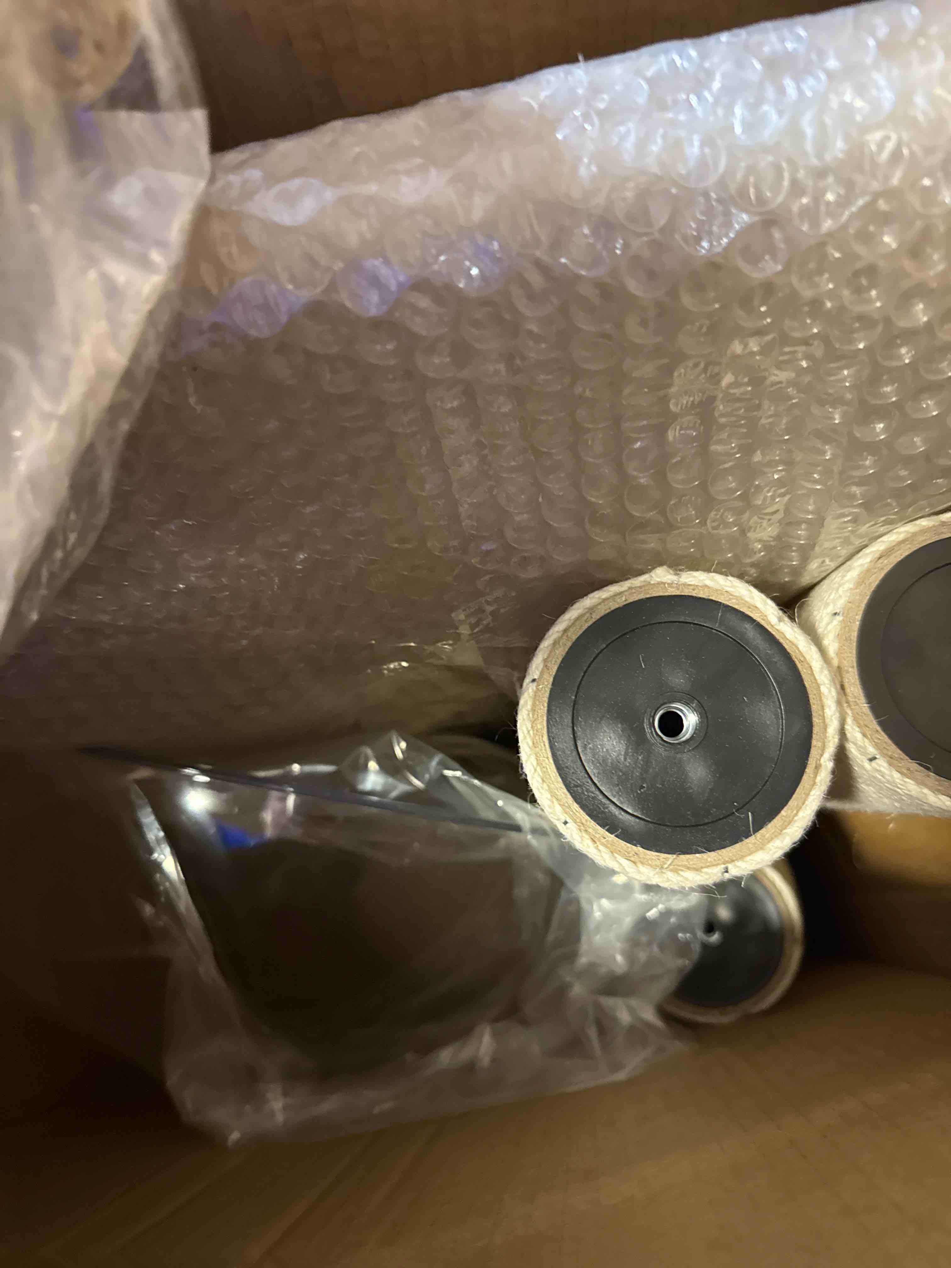 https://s3.amazonaws.com/lotting-images-prod/phillipi/GRA2153819_1758298505246.jpeg
