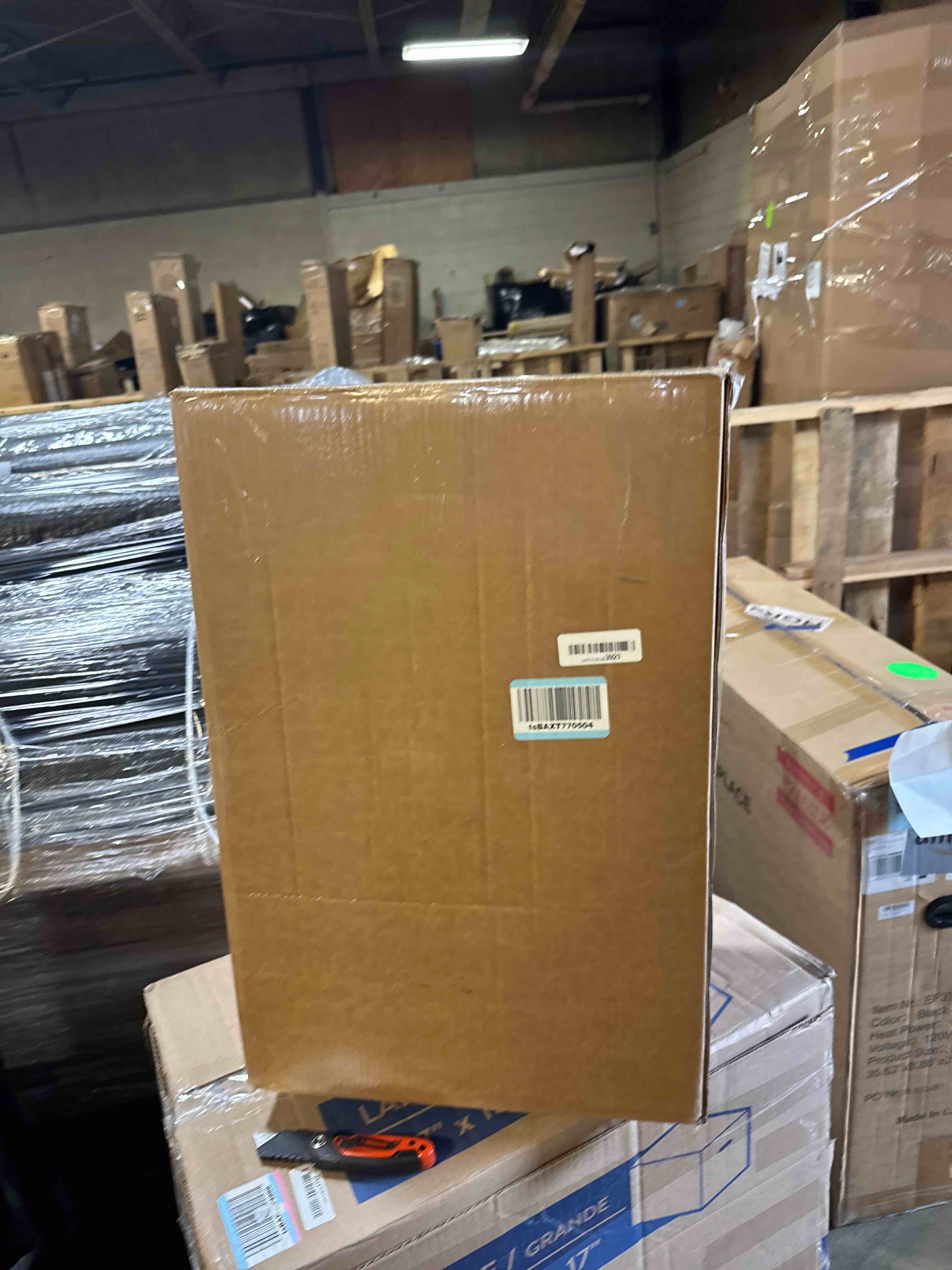 https://s3.amazonaws.com/lotting-images-prod/phillipi/GRA2153819_1758298522461.jpeg