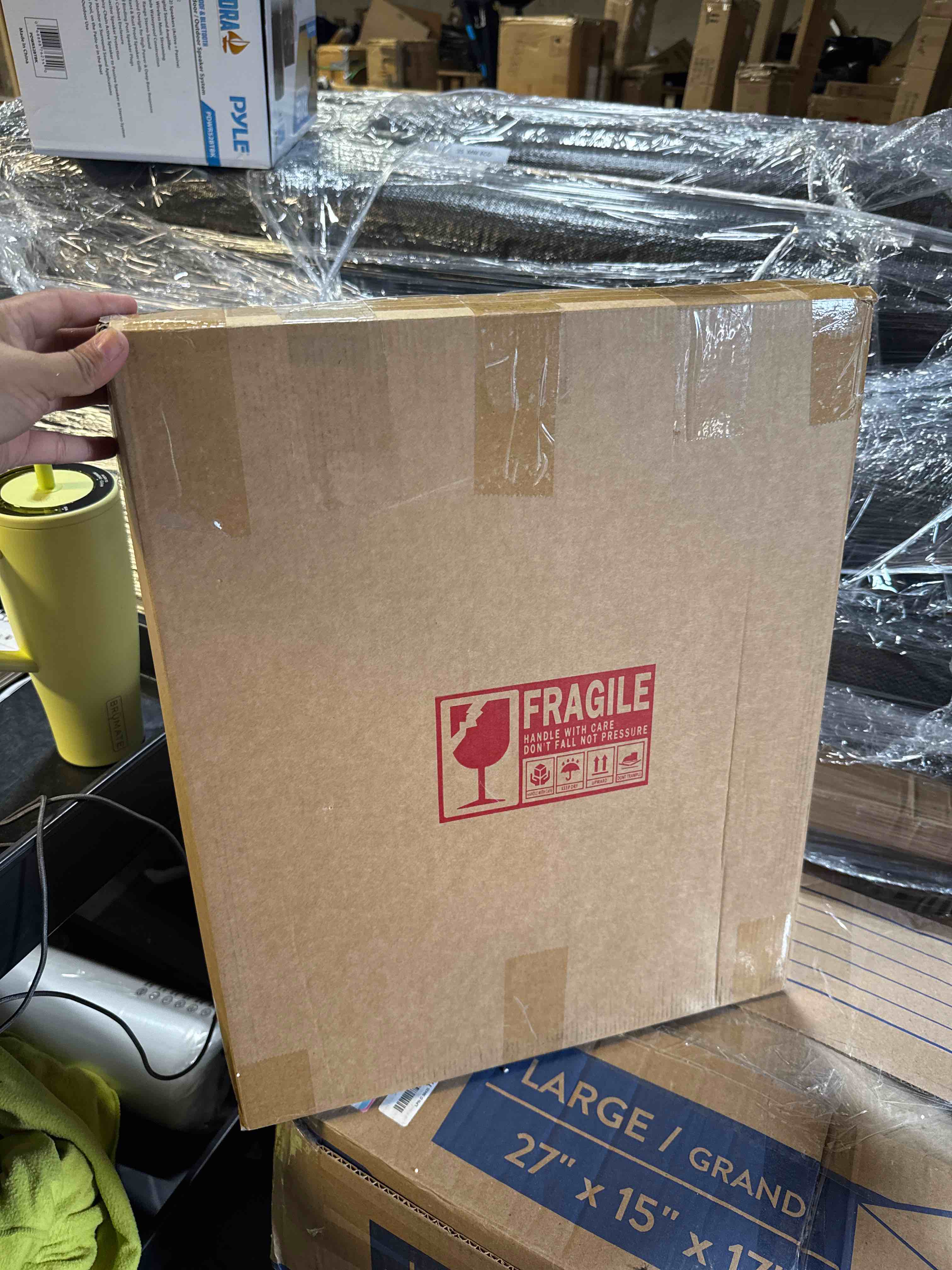https://s3.amazonaws.com/lotting-images-prod/phillipi/GRA2153827_1758299369814.jpeg