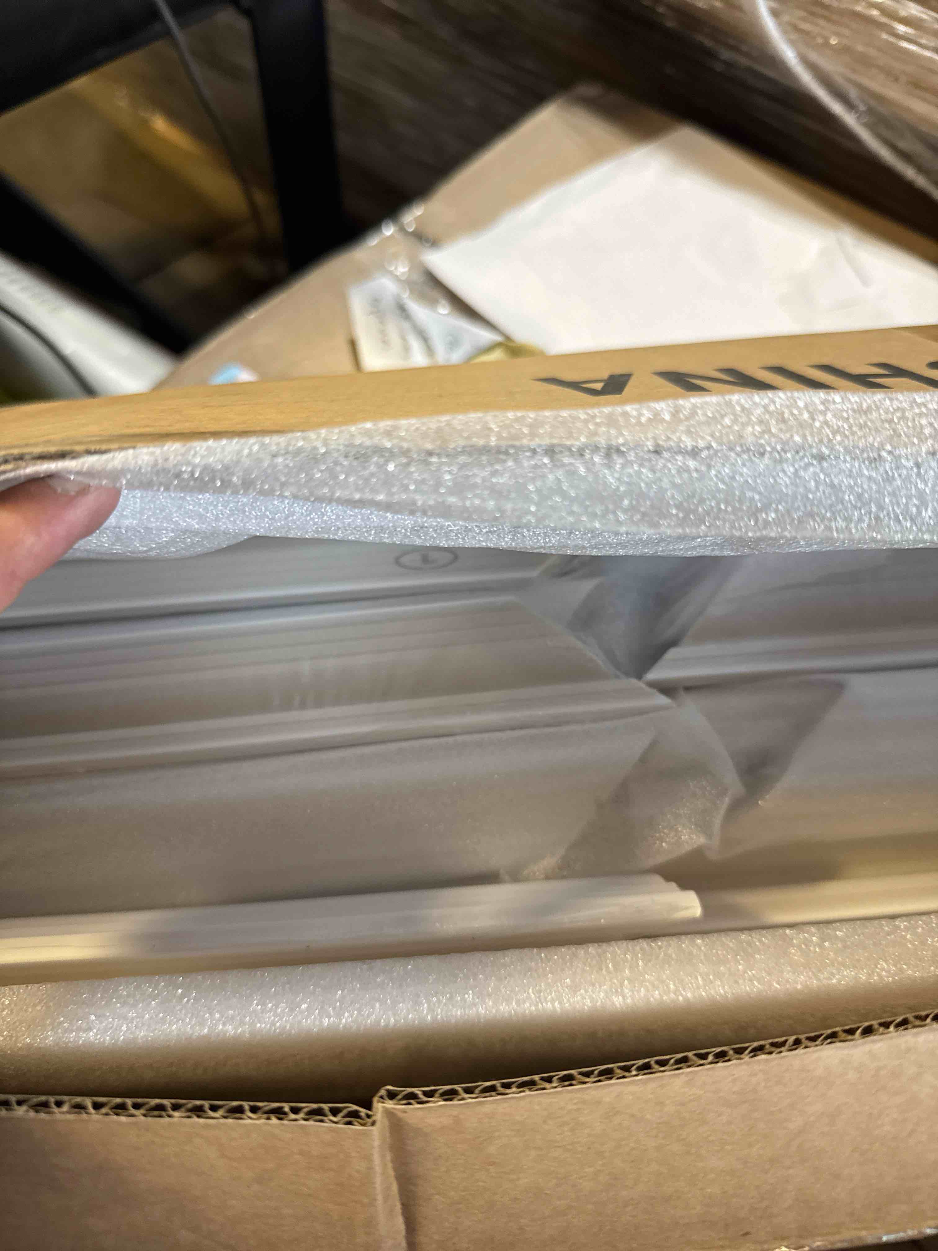 https://s3.amazonaws.com/lotting-images-prod/phillipi/GRA2153836_1758300609379.jpeg