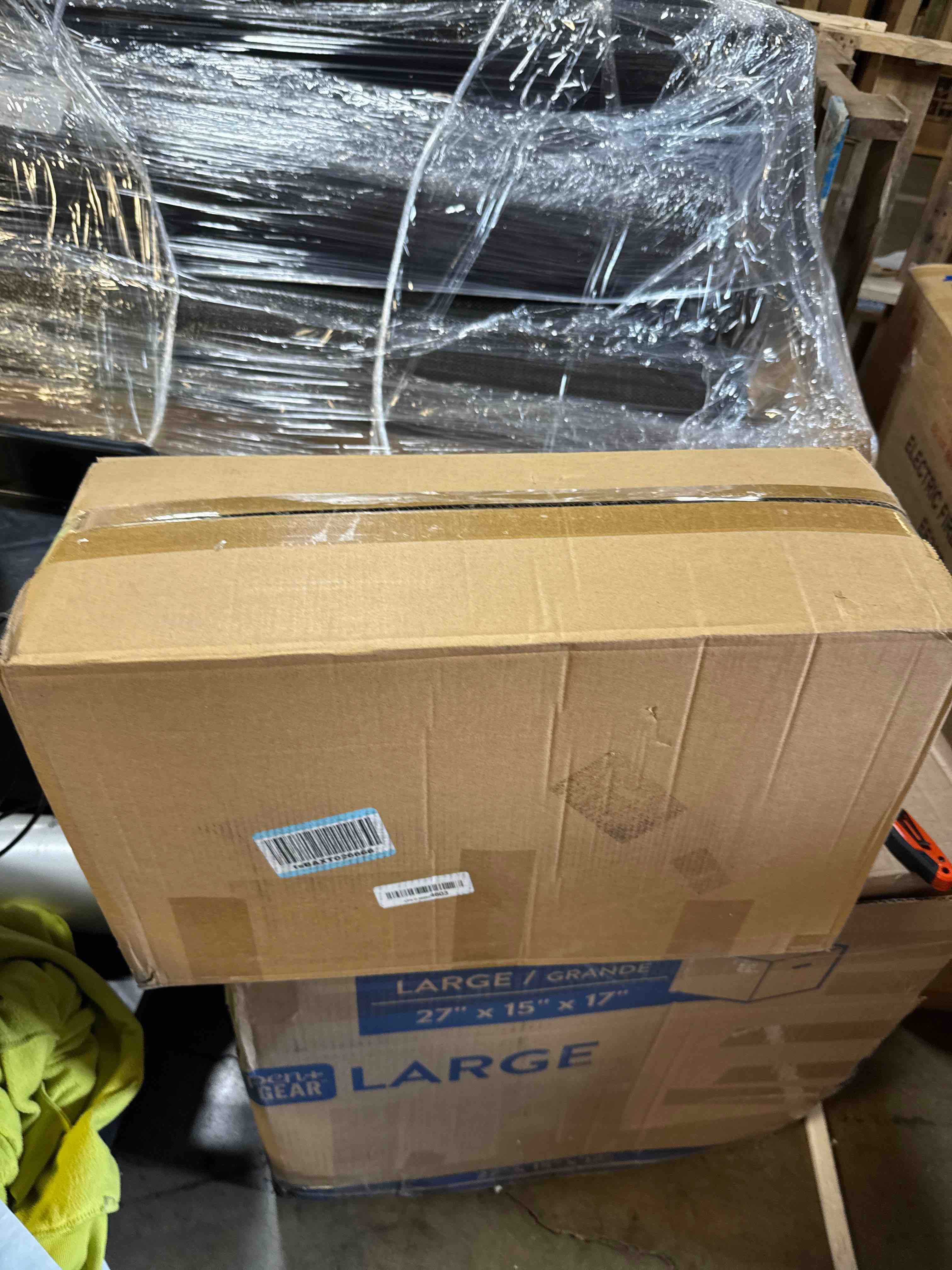 https://s3.amazonaws.com/lotting-images-prod/phillipi/GRA2153838_1758300823283.jpeg