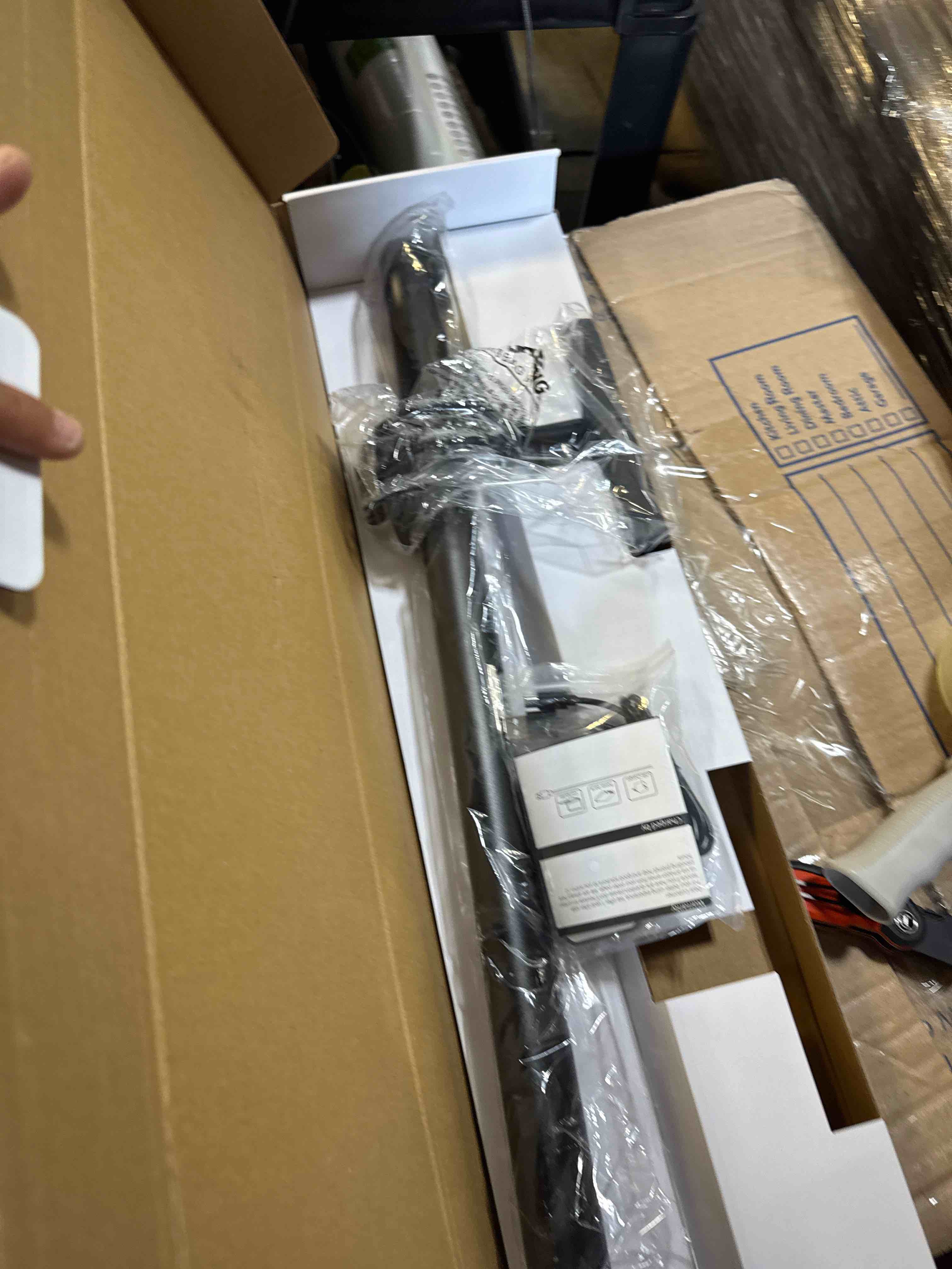 https://s3.amazonaws.com/lotting-images-prod/phillipi/GRA2153839_1758301004105.jpeg