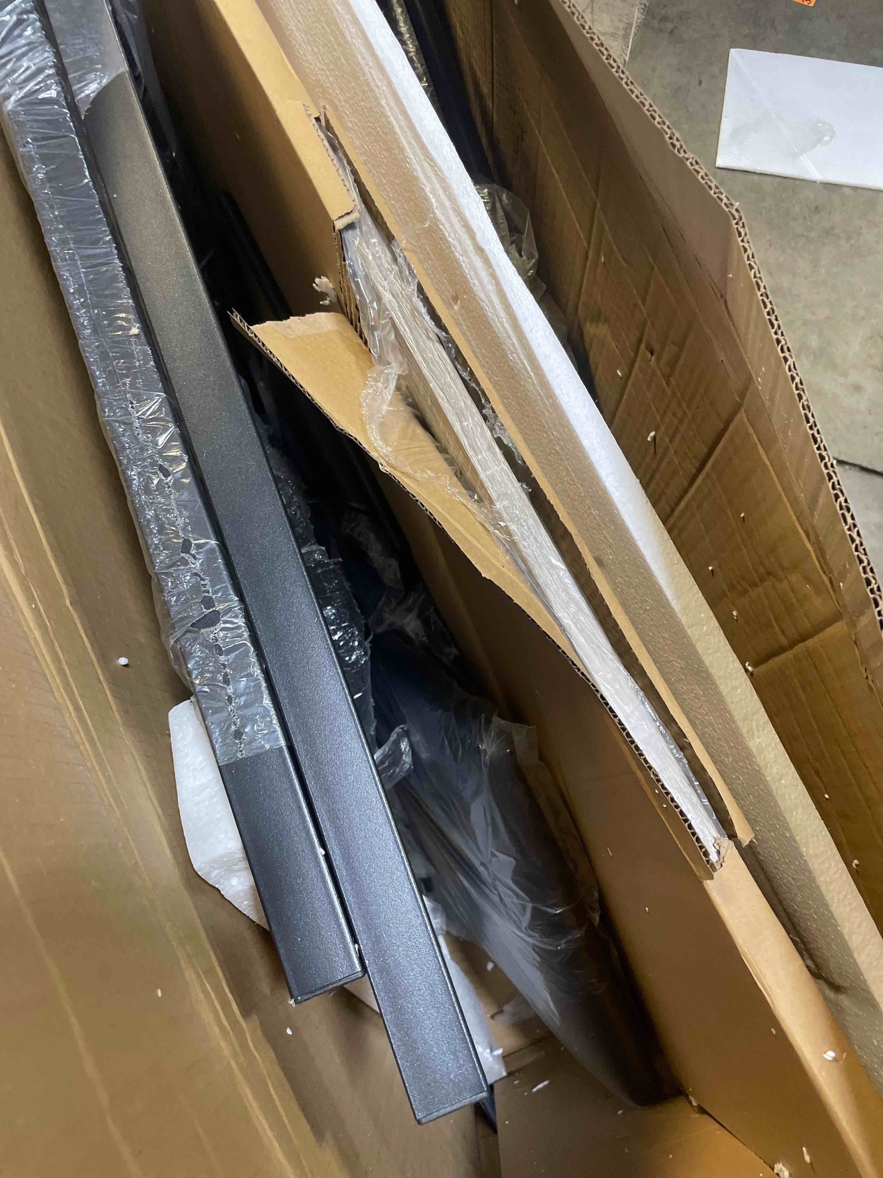 https://s3.amazonaws.com/lotting-images-prod/phillipi/GRA2153891_1758374380712.jpeg