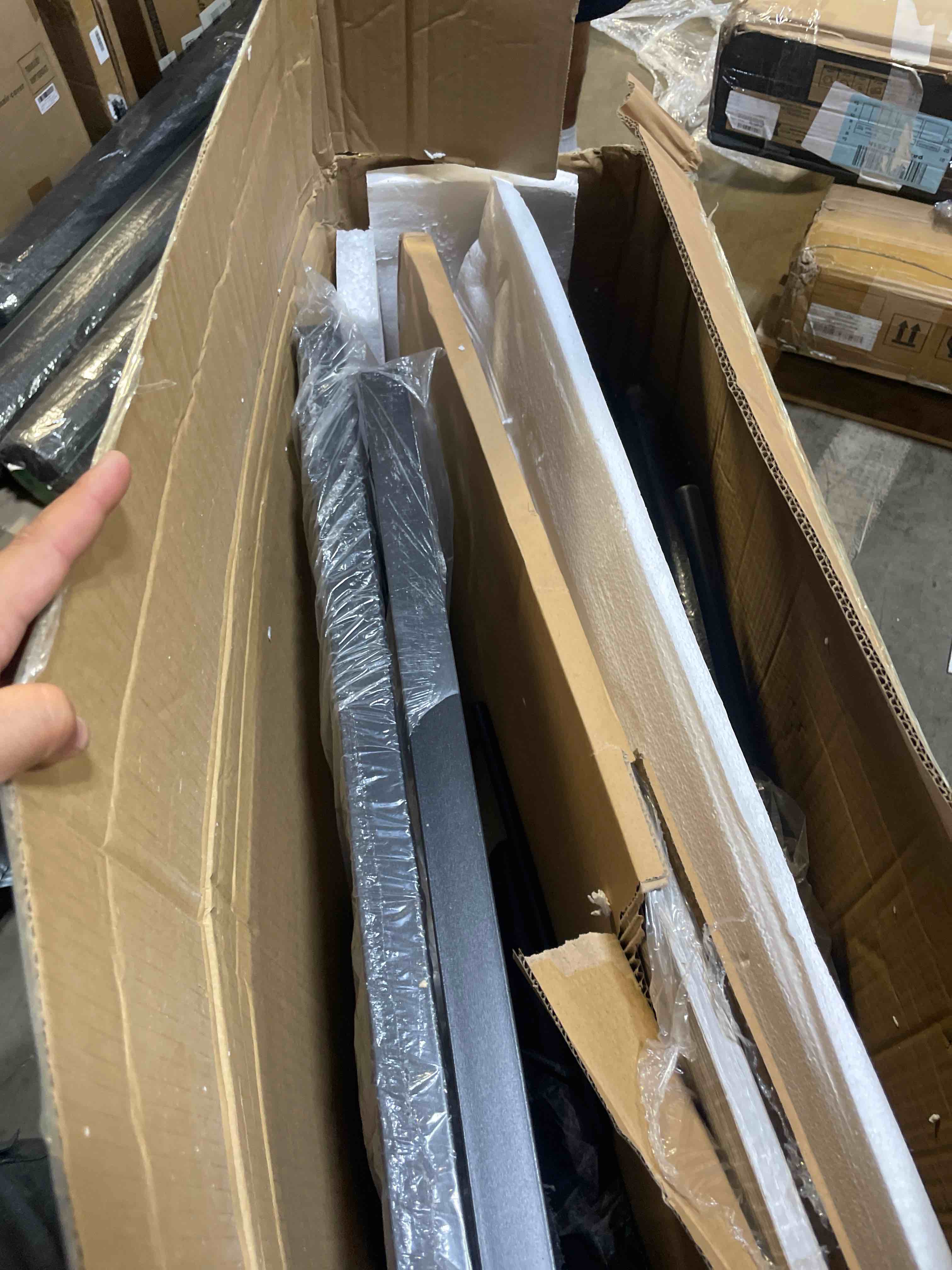 https://s3.amazonaws.com/lotting-images-prod/phillipi/GRA2153891_1758374381615.jpeg
