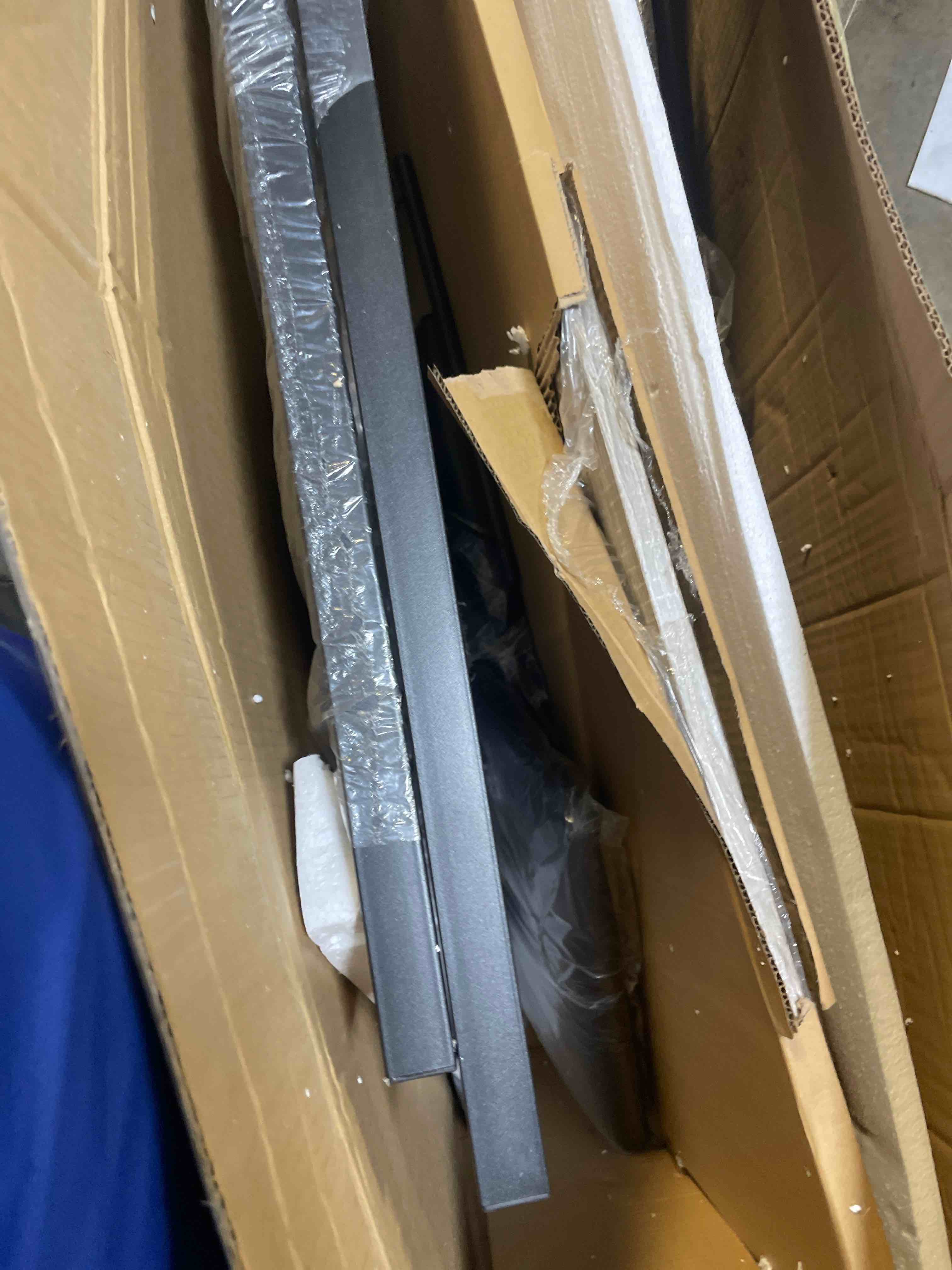 https://s3.amazonaws.com/lotting-images-prod/phillipi/GRA2153891_1758374382664.jpeg