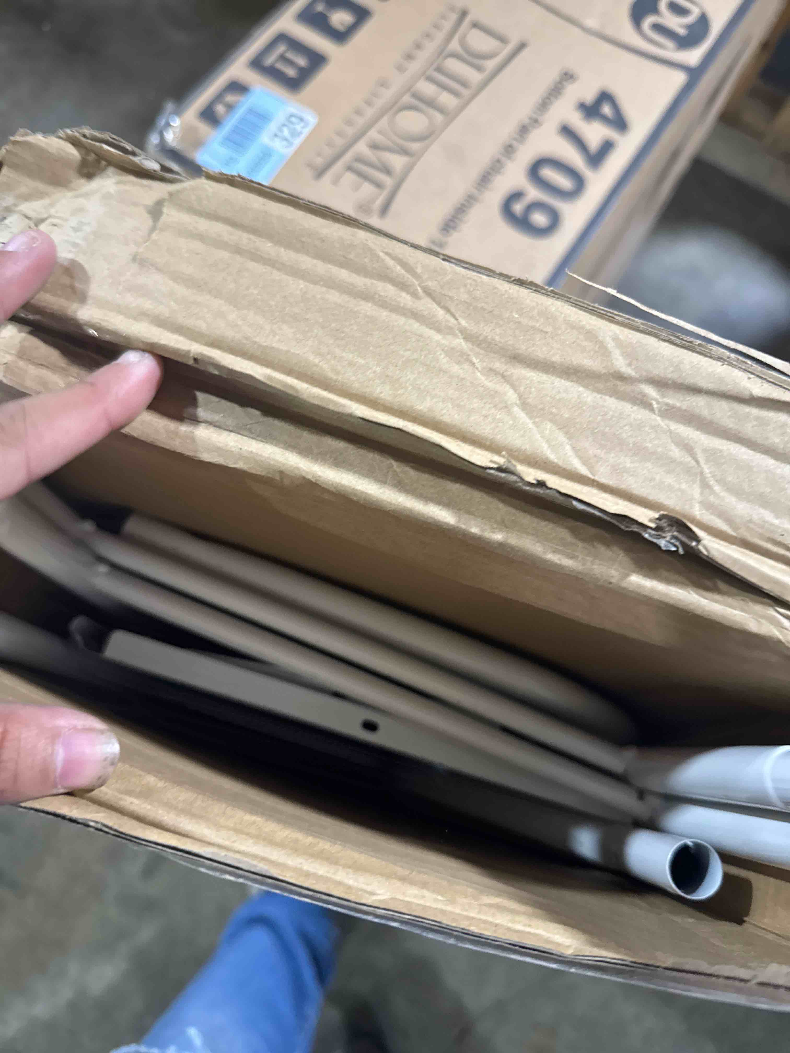 https://s3.amazonaws.com/lotting-images-prod/phillipi/GRA2153910_1758549658467.jpeg