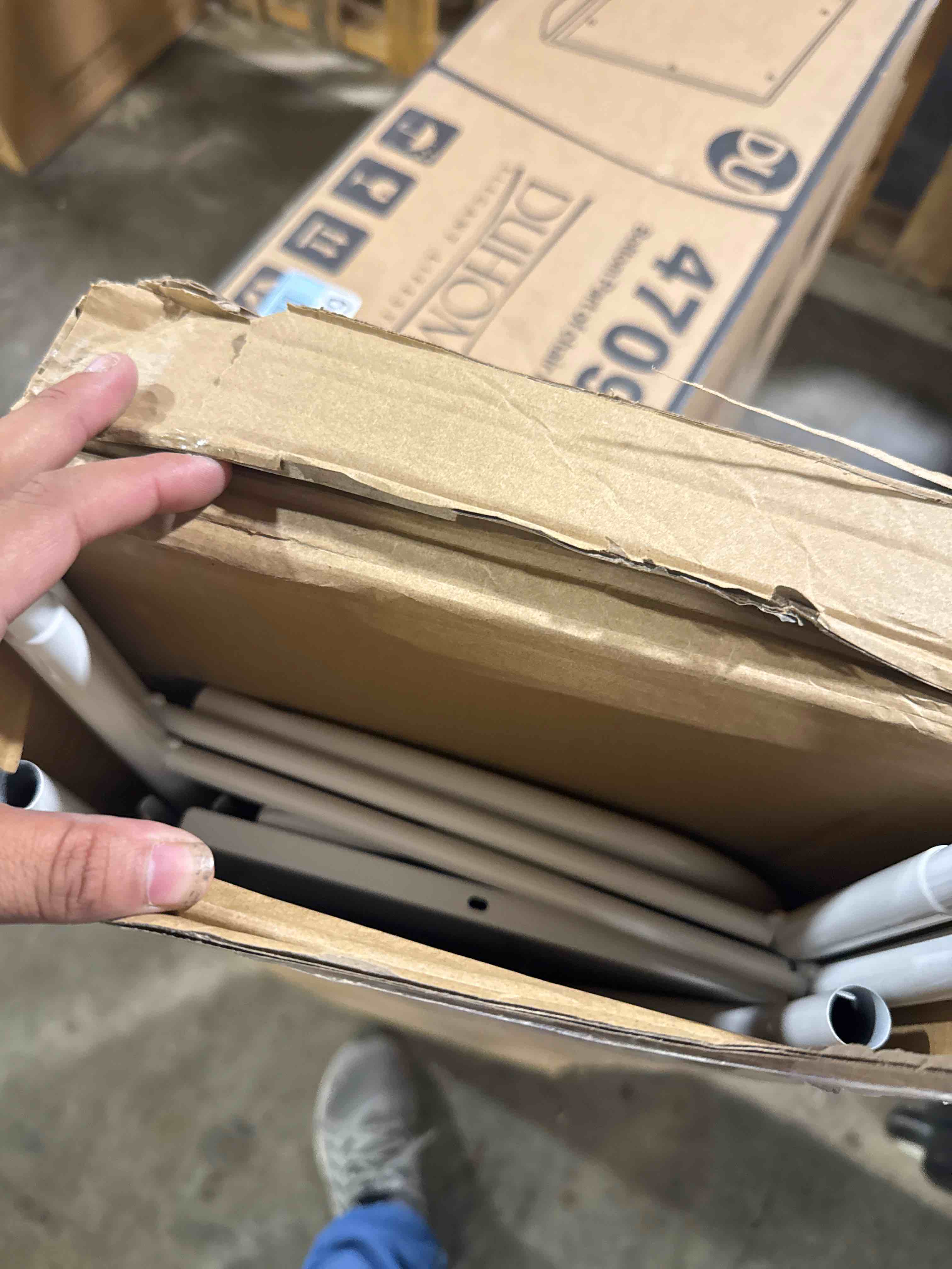 https://s3.amazonaws.com/lotting-images-prod/phillipi/GRA2153910_1758549660201.jpeg