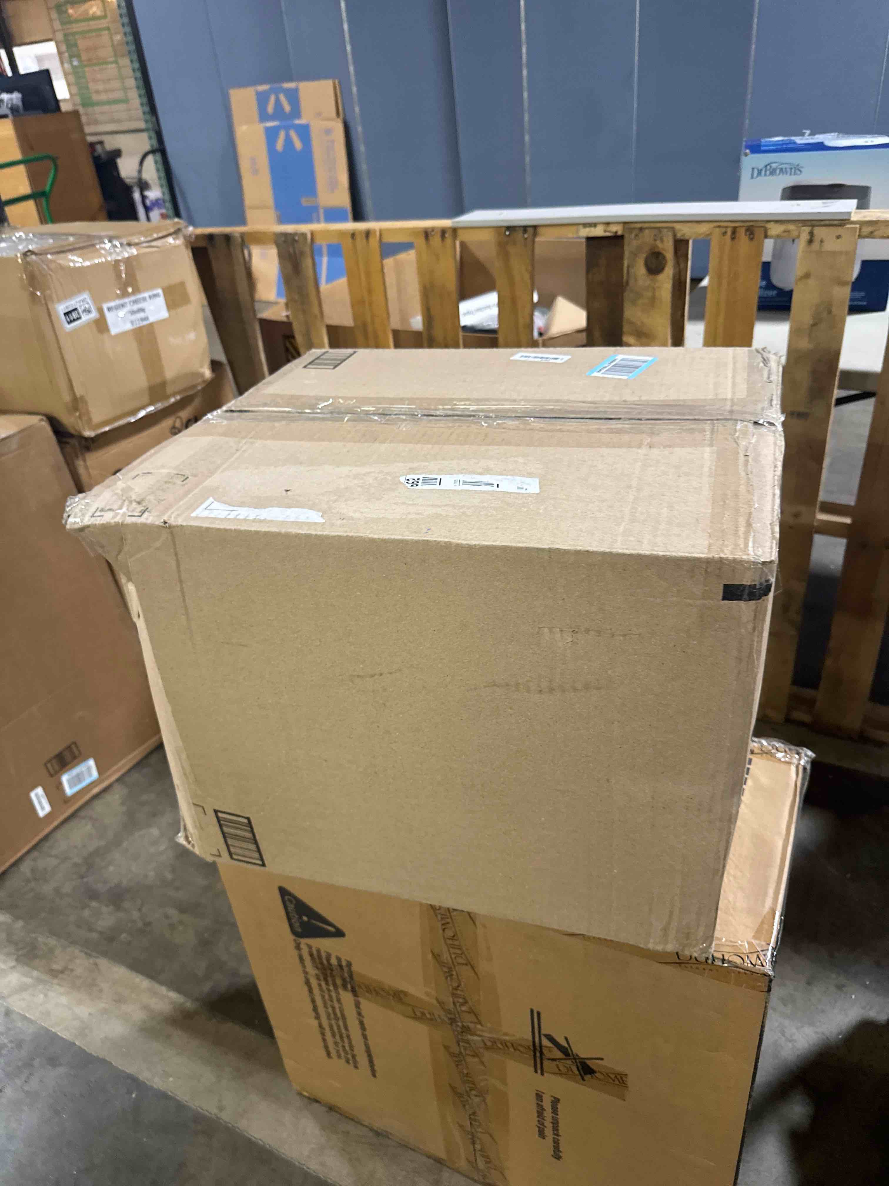 https://s3.amazonaws.com/lotting-images-prod/phillipi/GRA2153916_1758550337997.jpeg