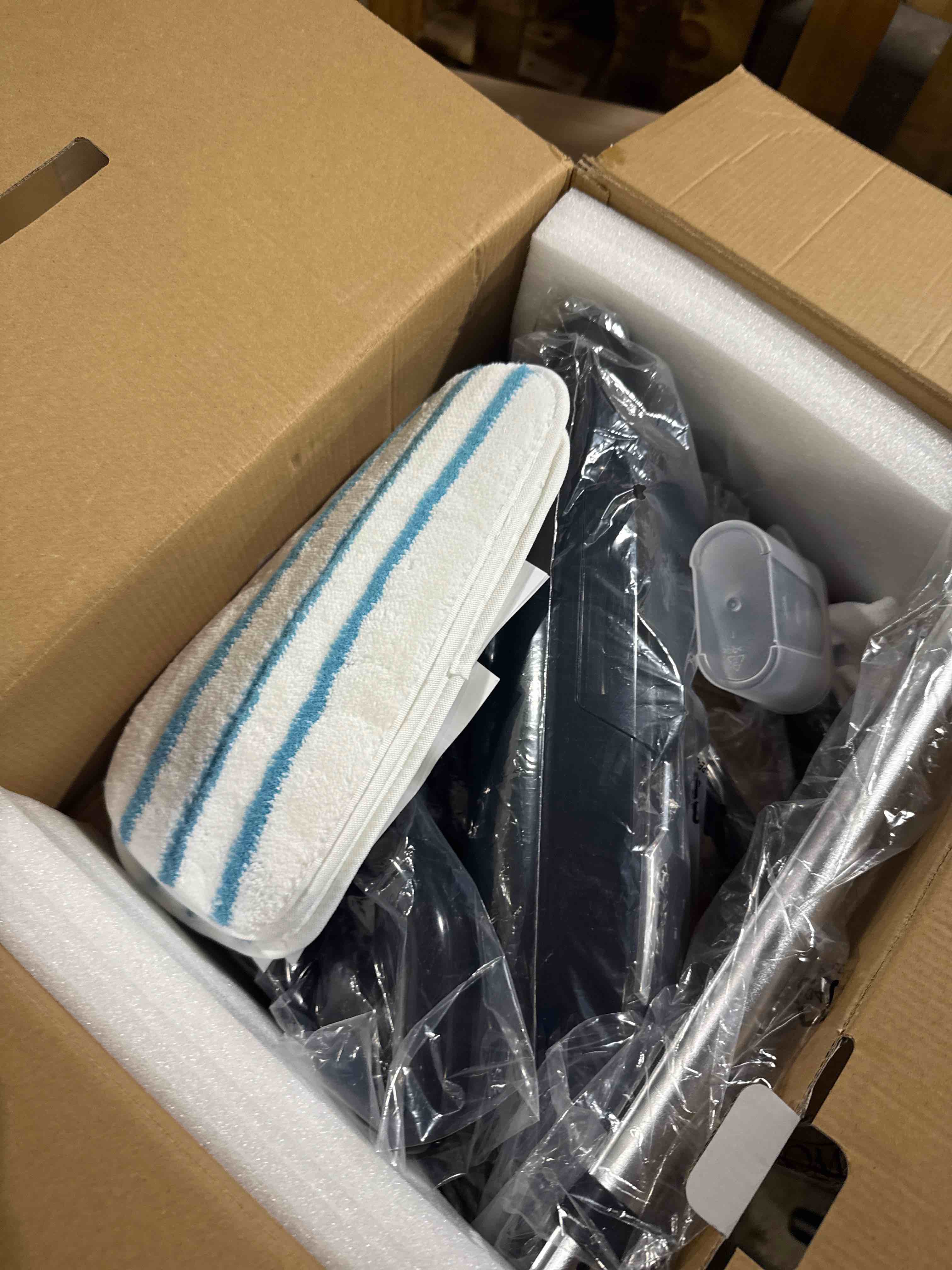 https://s3.amazonaws.com/lotting-images-prod/phillipi/GRA2153917_1758550470645.jpeg