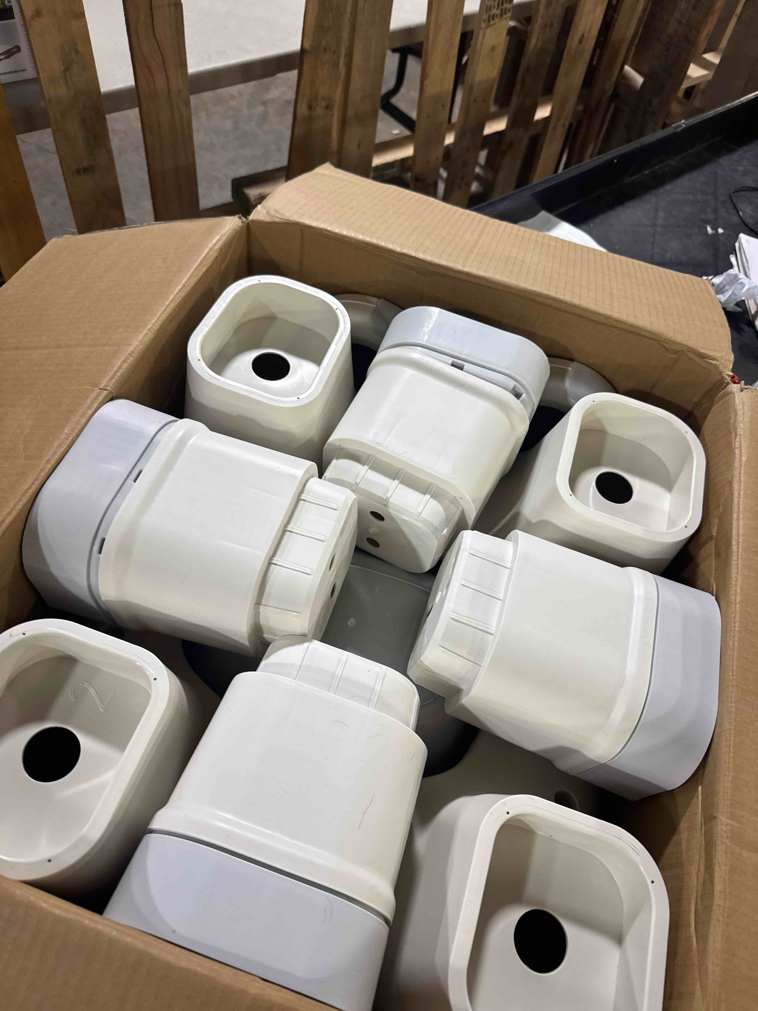 https://s3.amazonaws.com/lotting-images-prod/phillipi/GRA2153919_1758550662216.jpeg