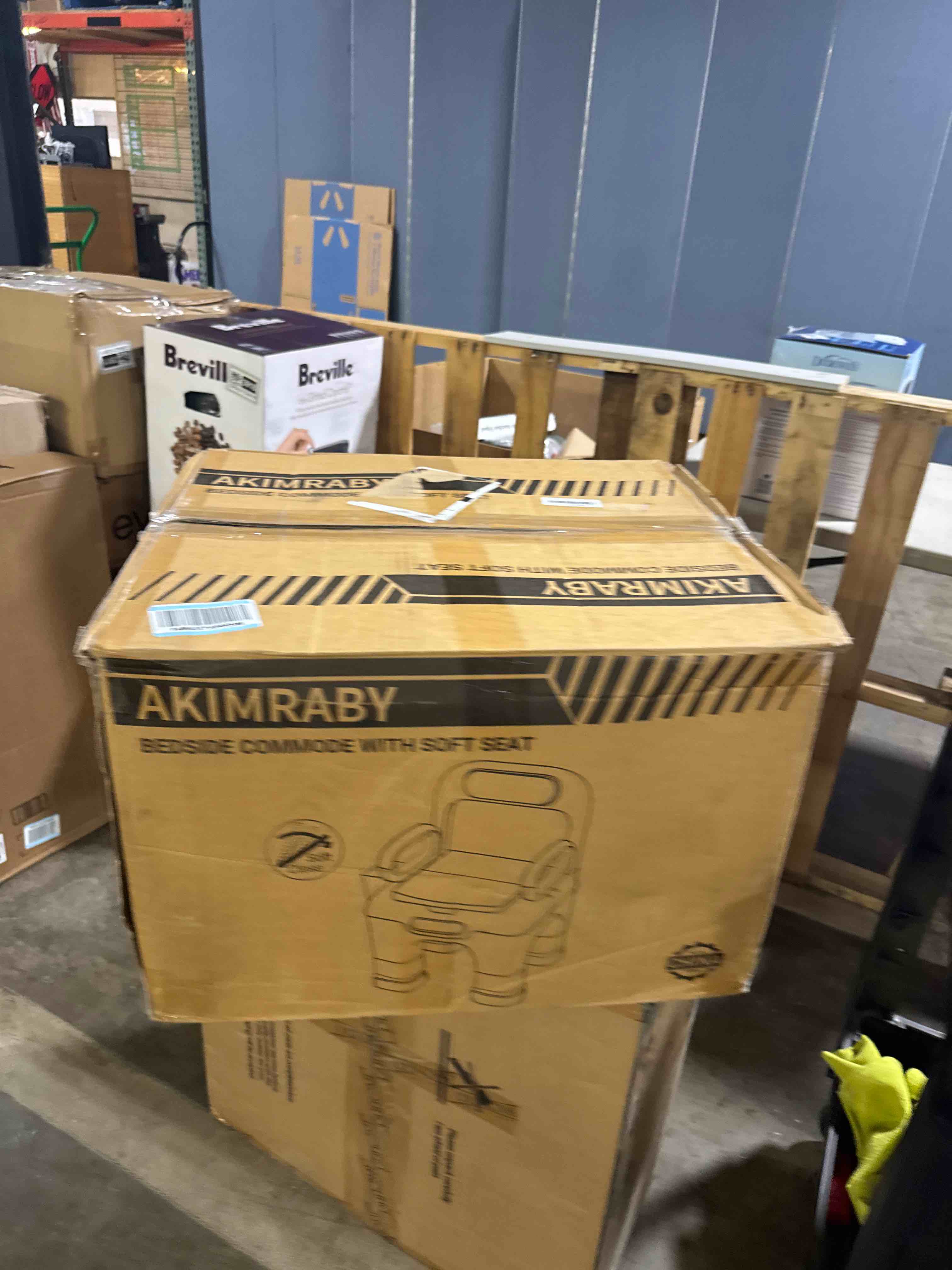 https://s3.amazonaws.com/lotting-images-prod/phillipi/GRA2153919_1758550674565.jpeg