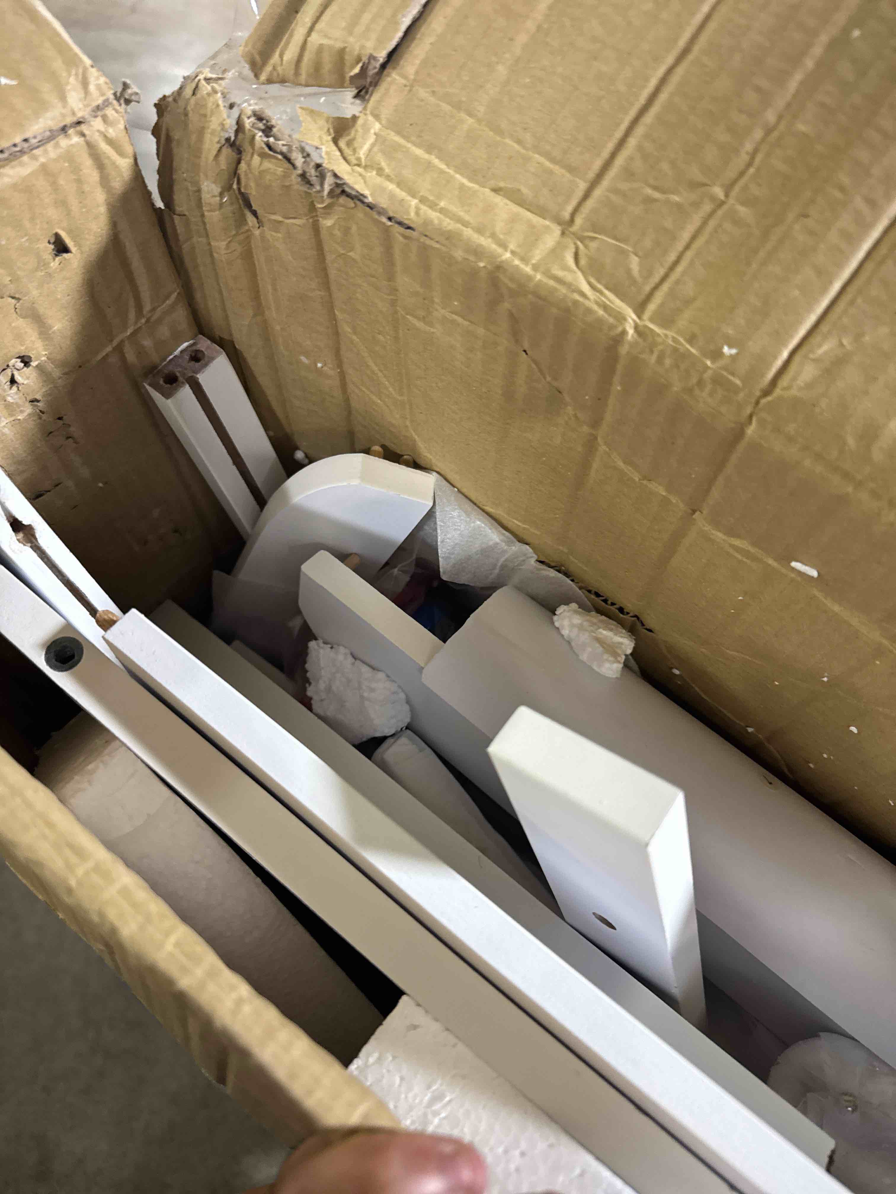 https://s3.amazonaws.com/lotting-images-prod/phillipi/GRA2153923_1758551268047.jpeg