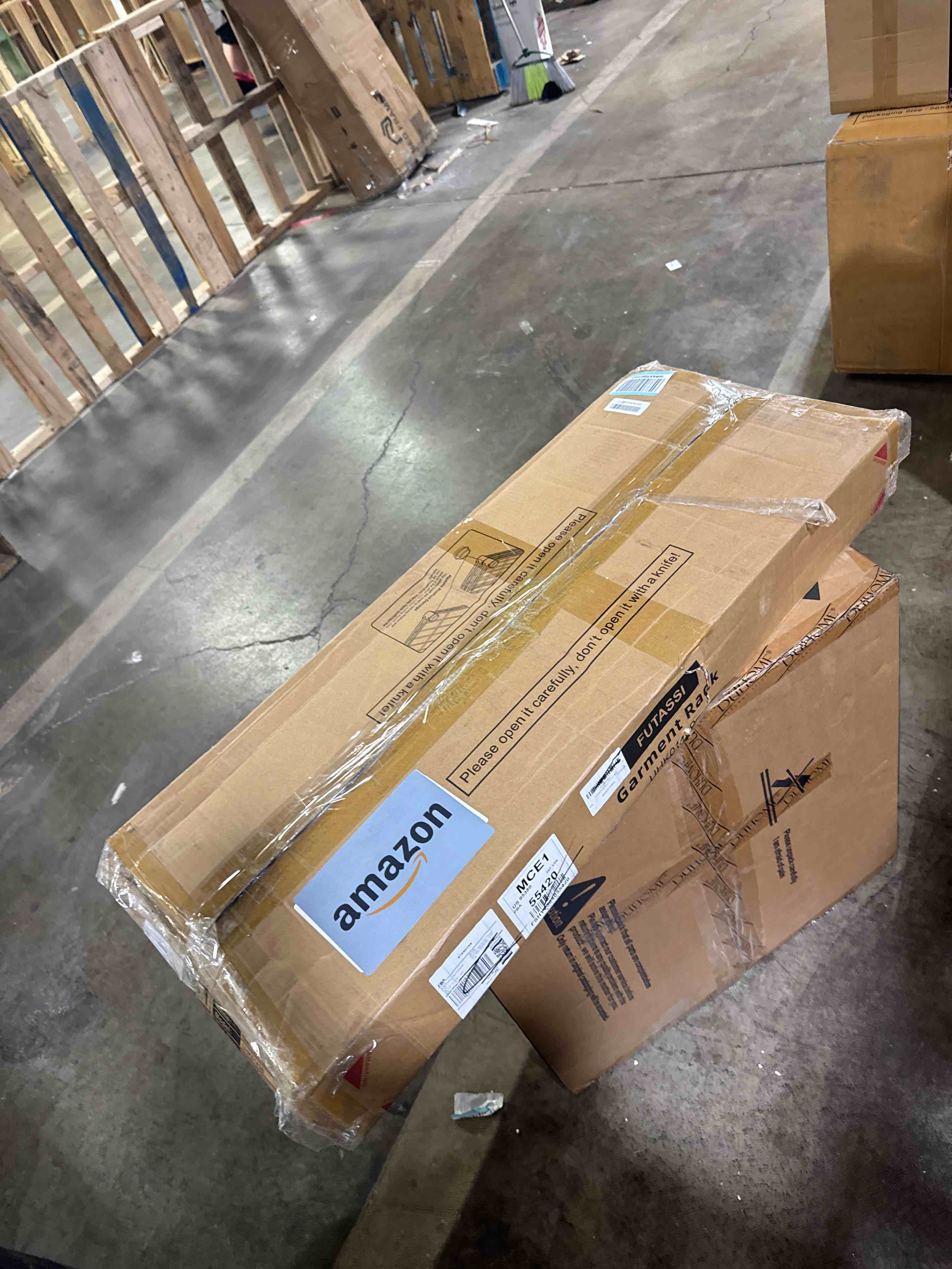 https://s3.amazonaws.com/lotting-images-prod/phillipi/GRA2153924_1758551380898.jpeg