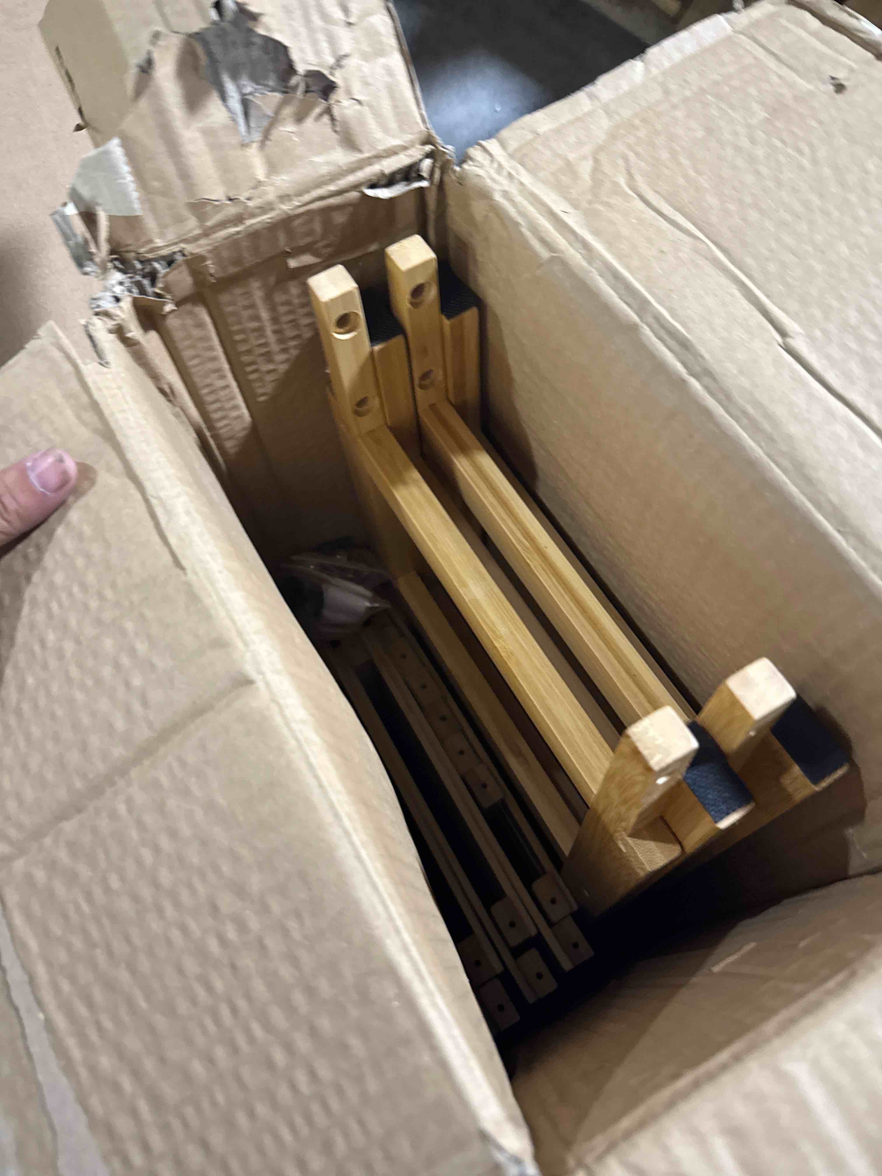 https://s3.amazonaws.com/lotting-images-prod/phillipi/GRA2153925_1758551452939.jpeg