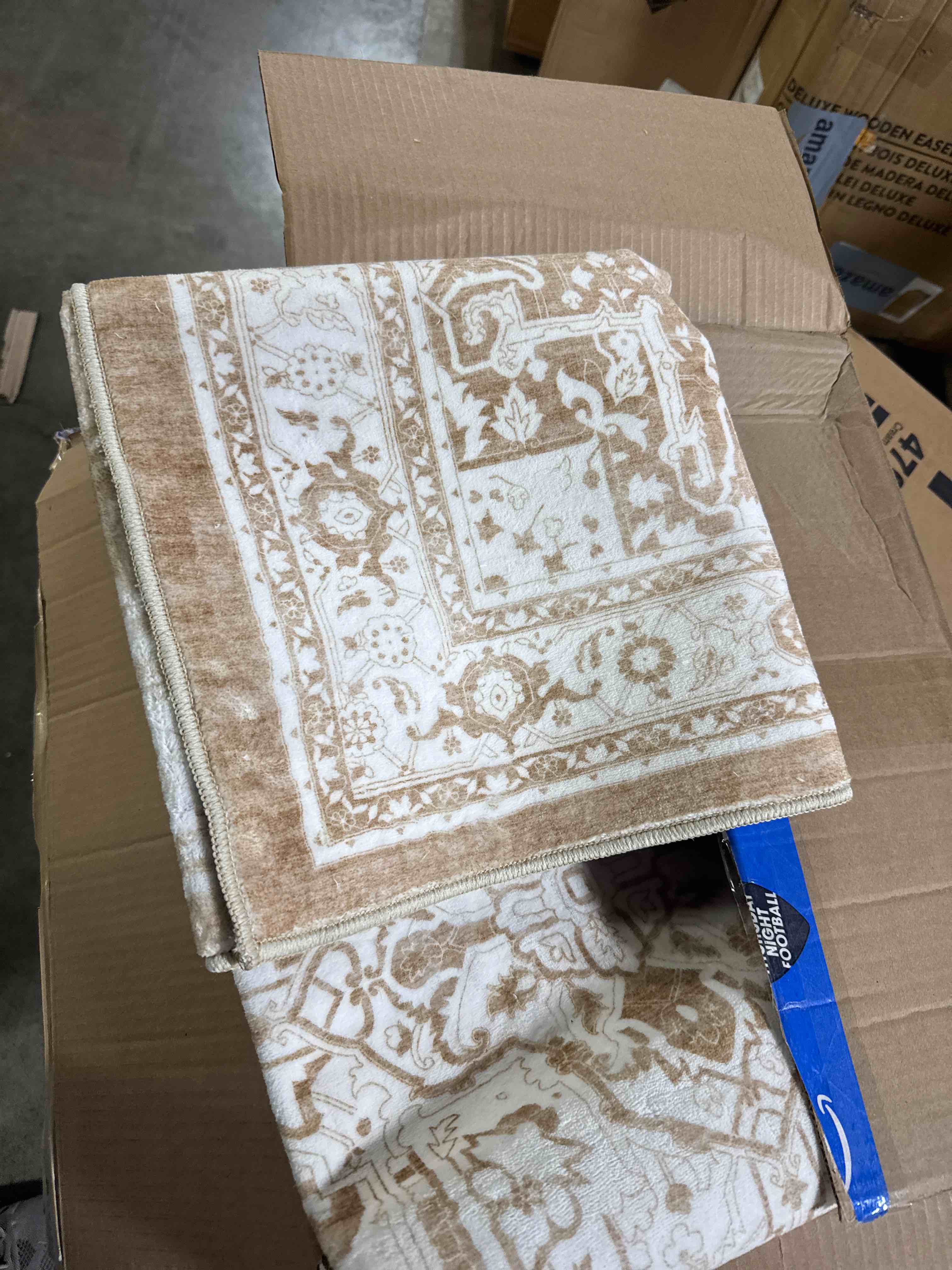 https://s3.amazonaws.com/lotting-images-prod/phillipi/GRA2153926_1758551550528.jpeg
