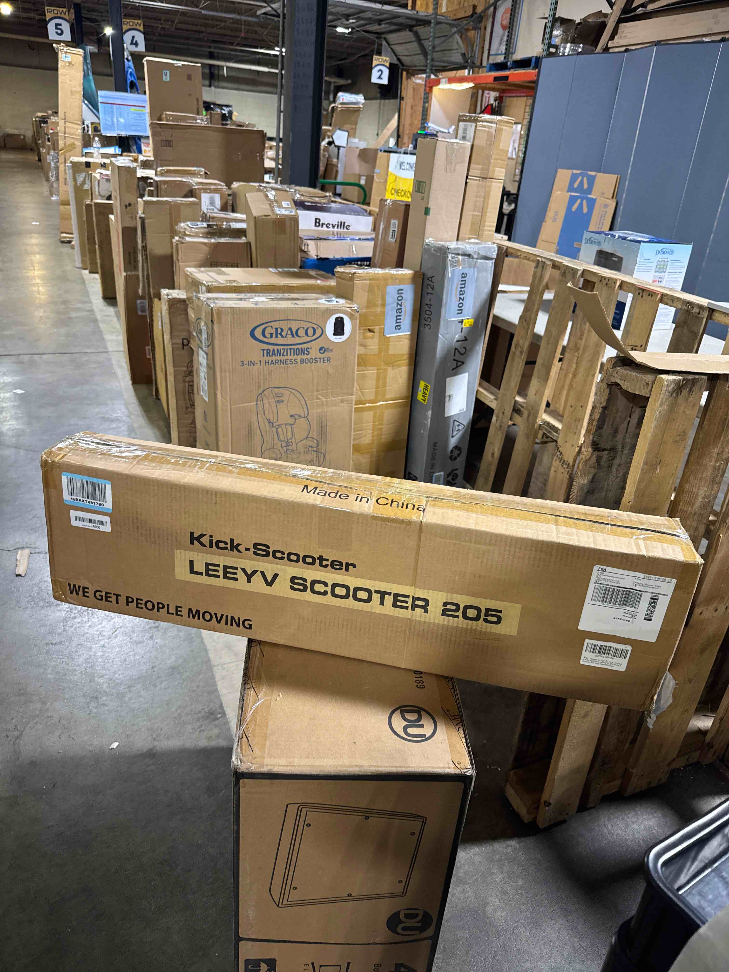 https://s3.amazonaws.com/lotting-images-prod/phillipi/GRA2153941_1758554606272.jpeg