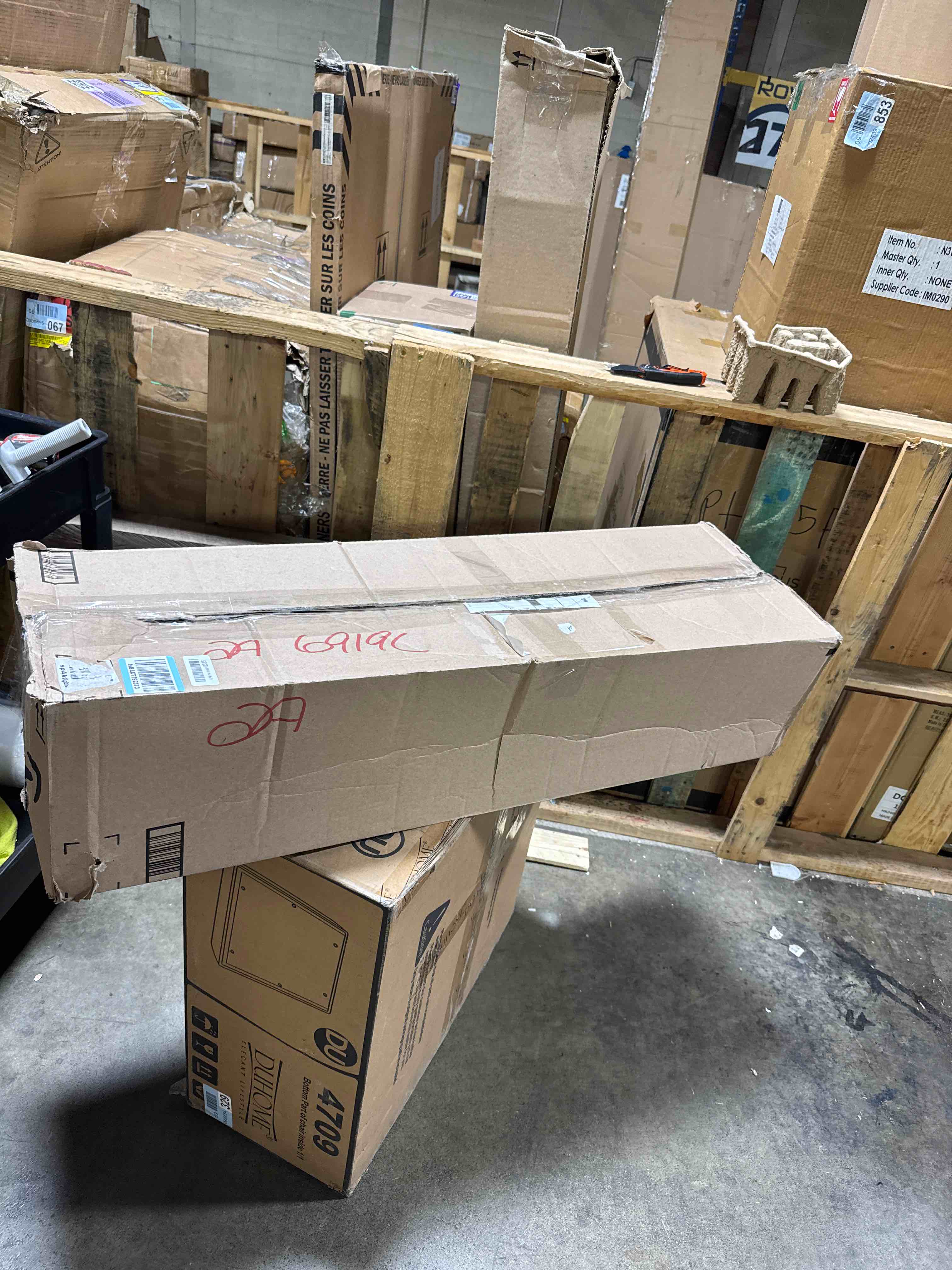 https://s3.amazonaws.com/lotting-images-prod/phillipi/GRA2153969_1758717383794.jpeg