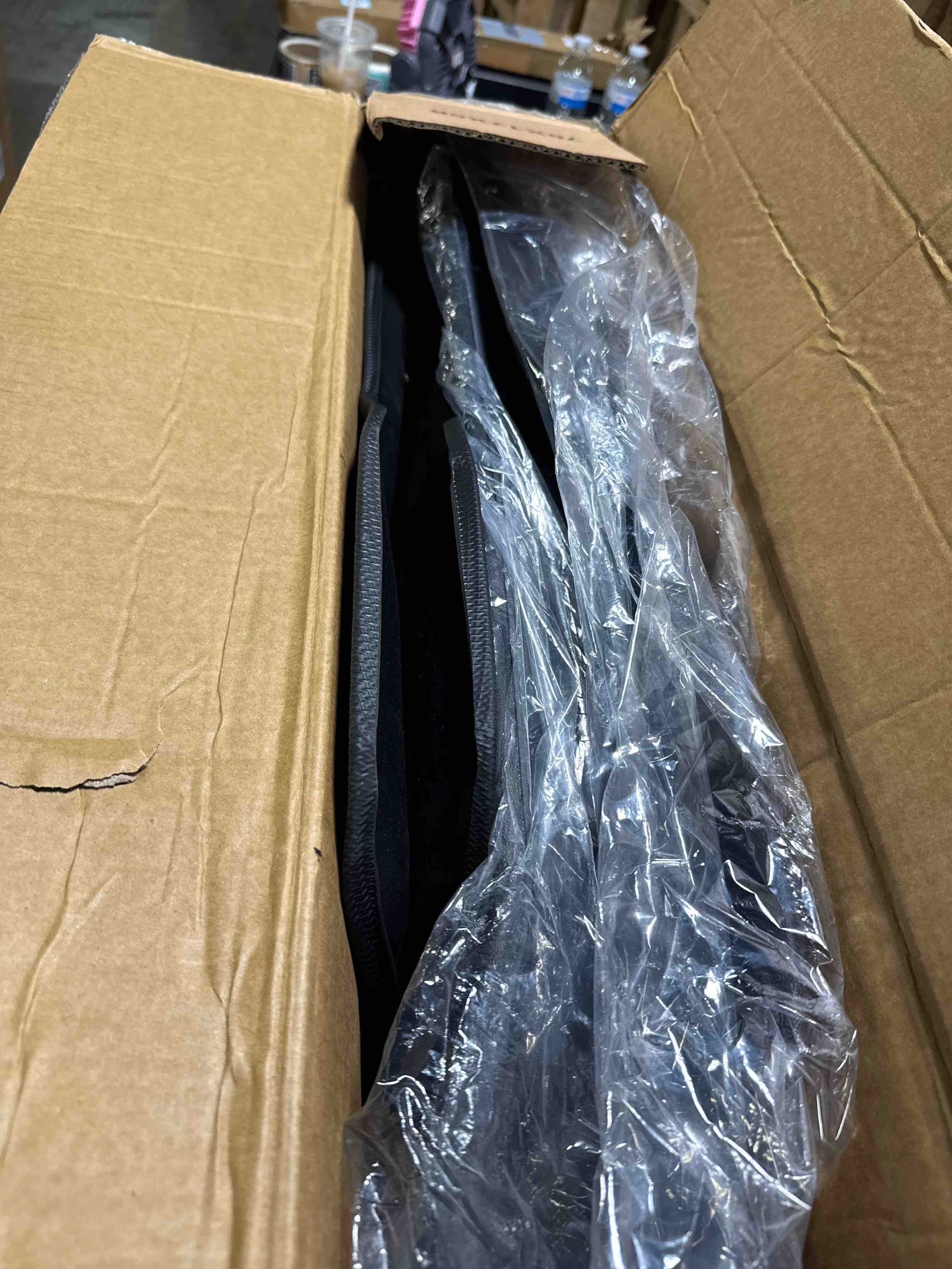 https://s3.amazonaws.com/lotting-images-prod/phillipi/GRA2153974_1758717878209.jpeg
