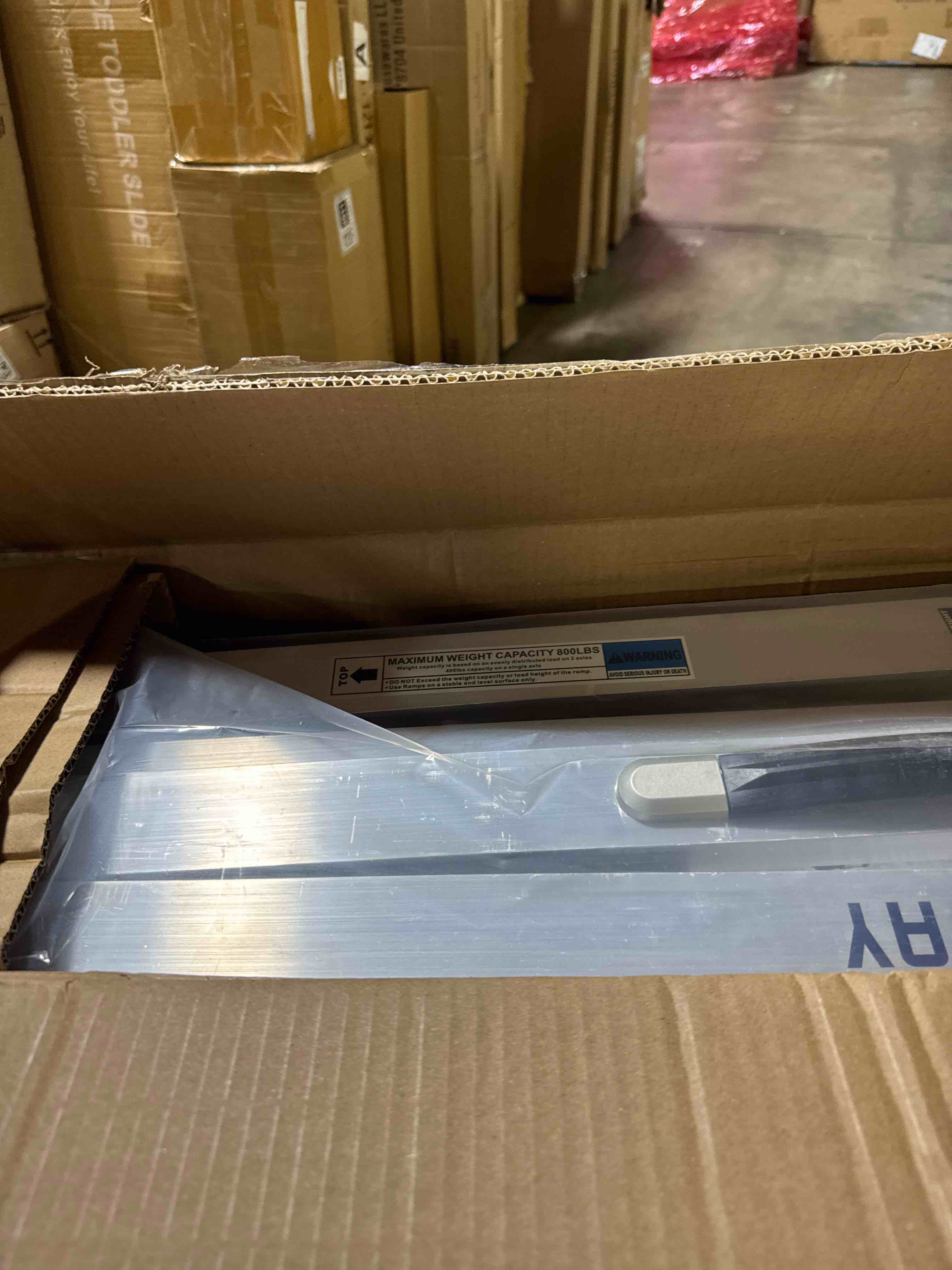 https://s3.amazonaws.com/lotting-images-prod/phillipi/GRA2154015_1758724181301.jpeg