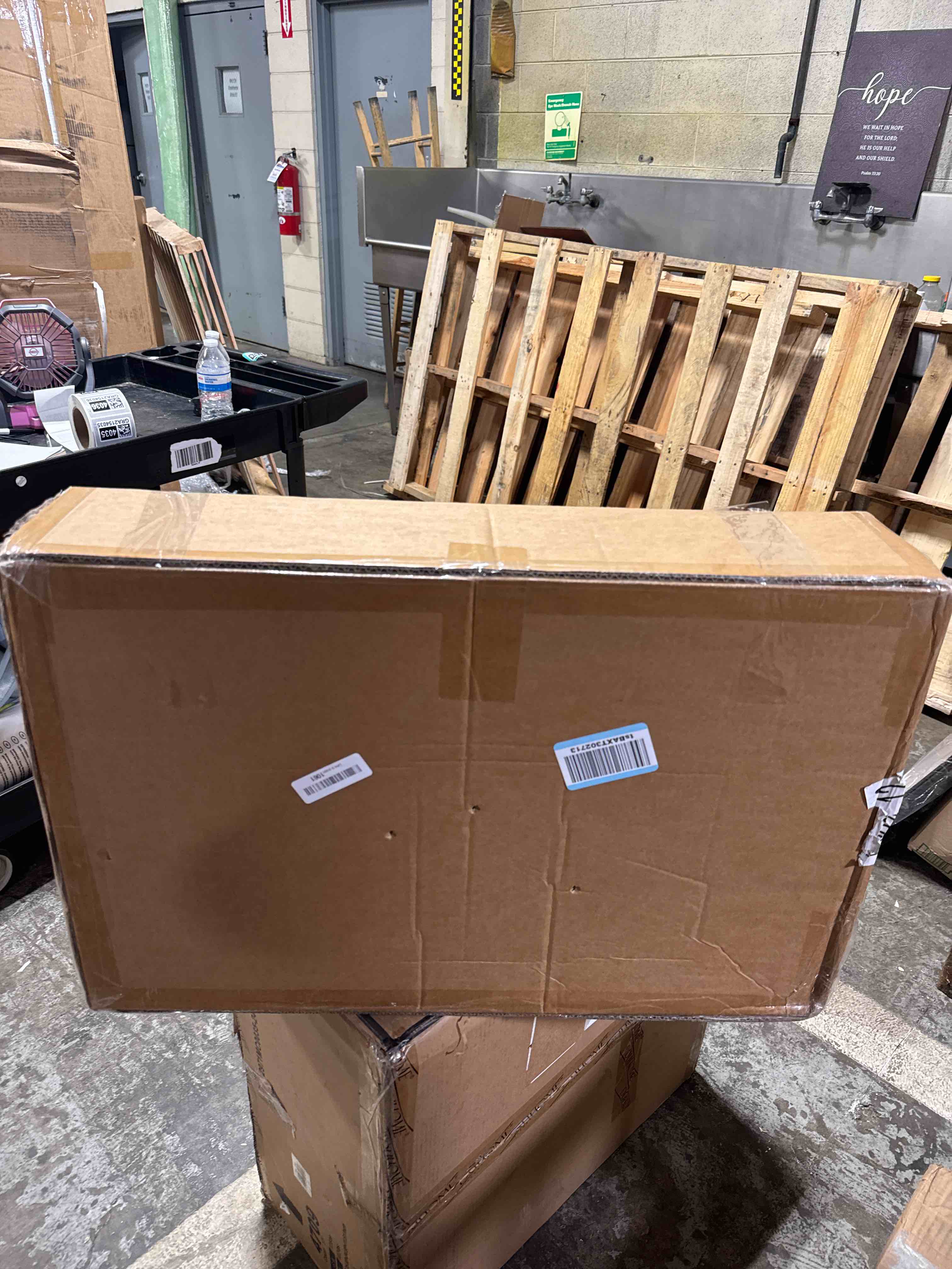 https://s3.amazonaws.com/lotting-images-prod/phillipi/GRA2154029_1758810977110.jpeg