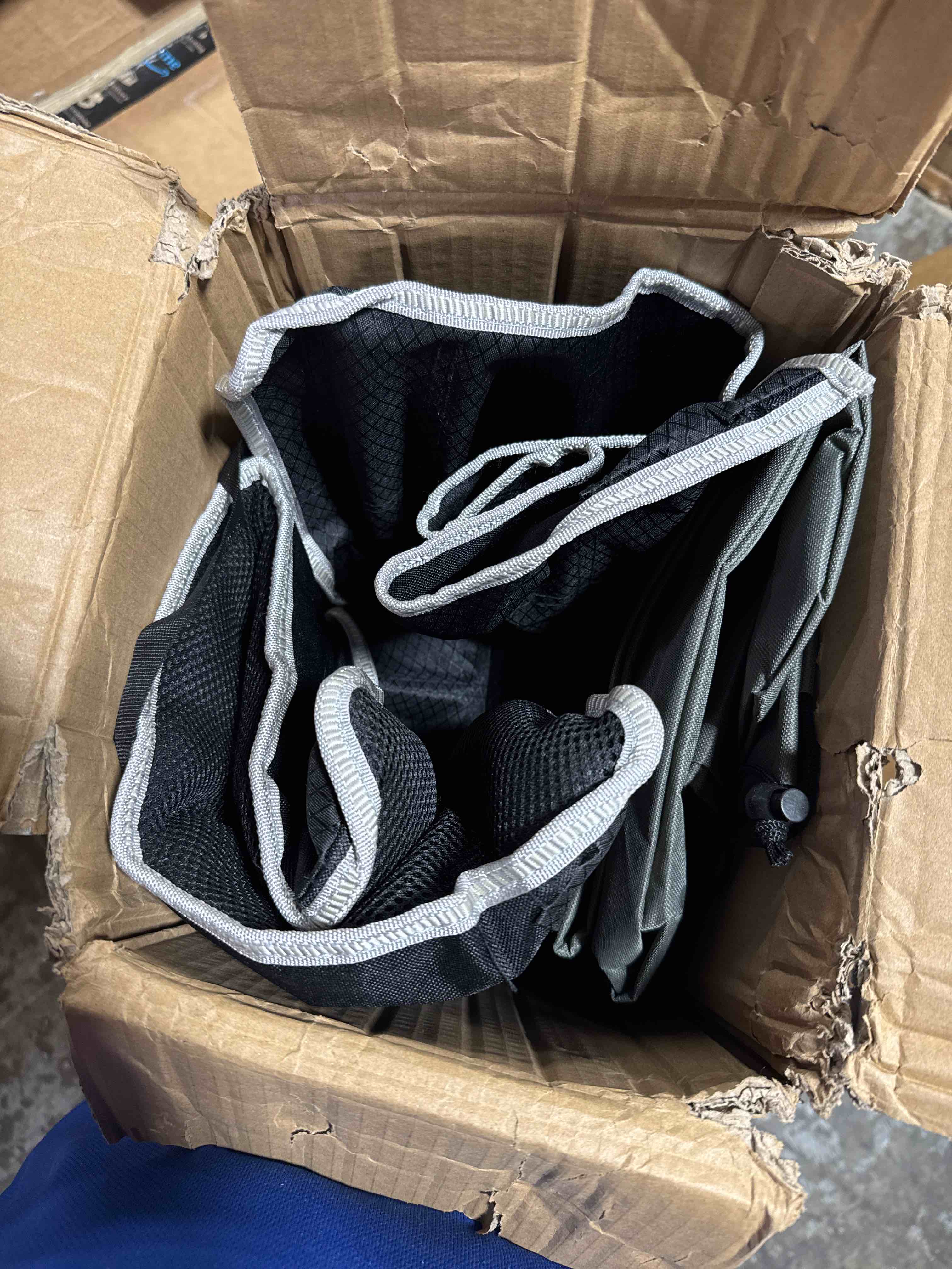 https://s3.amazonaws.com/lotting-images-prod/phillipi/GRA2154032_1758811444357.jpeg