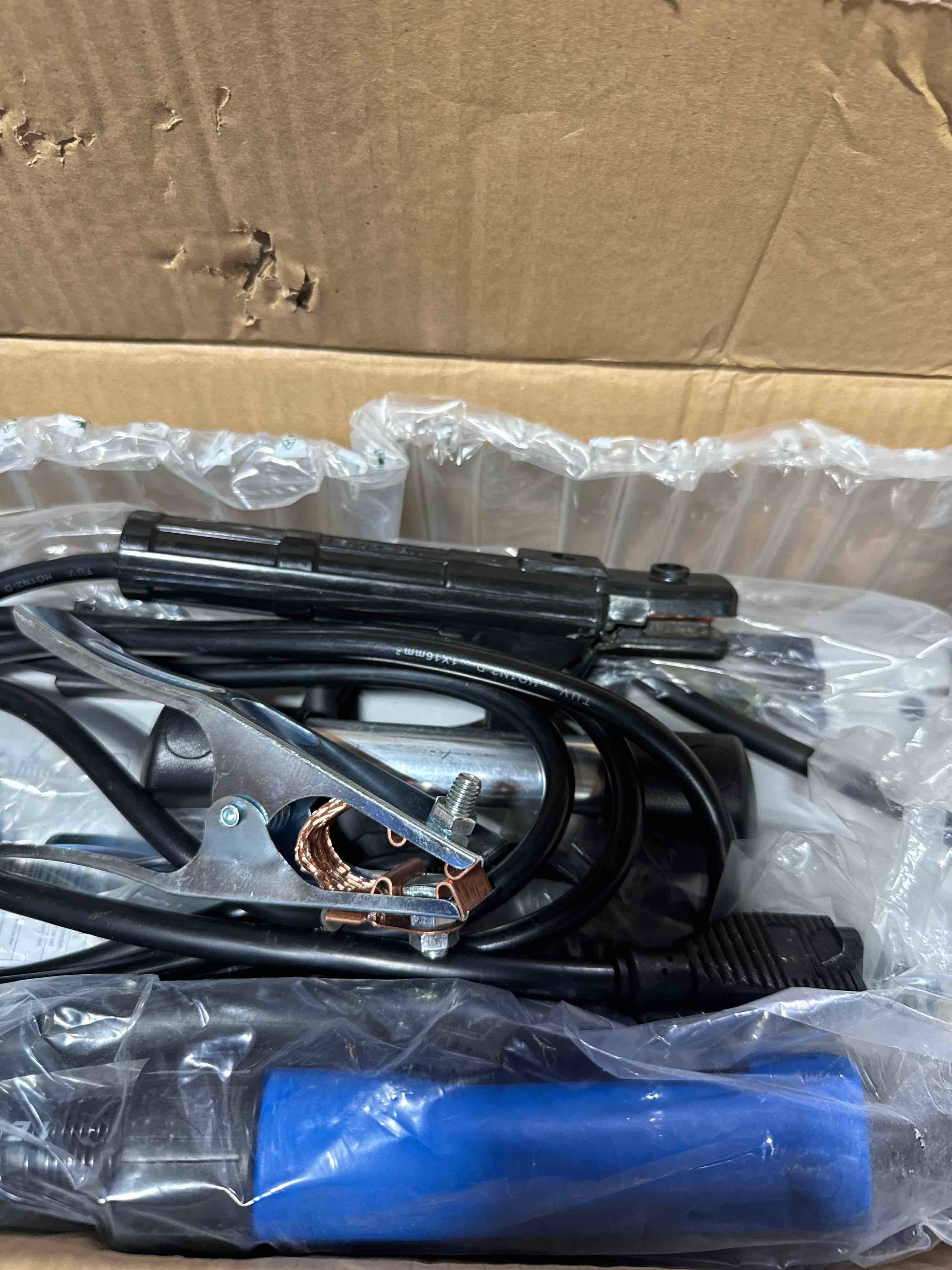 https://s3.amazonaws.com/lotting-images-prod/phillipi/GRA2154046_1758813119752.jpeg