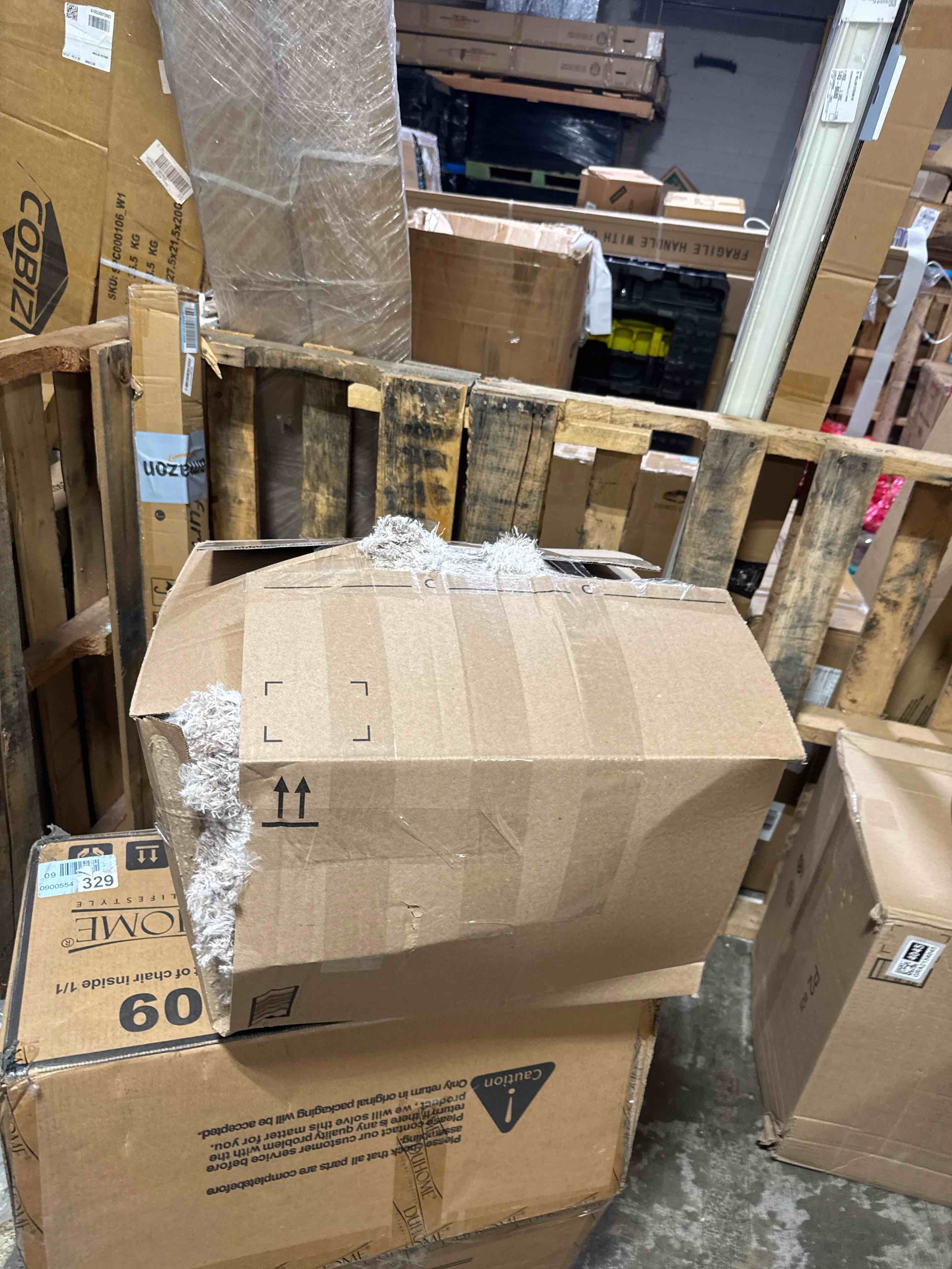 https://s3.amazonaws.com/lotting-images-prod/phillipi/GRA2154048_1758813778213.jpeg