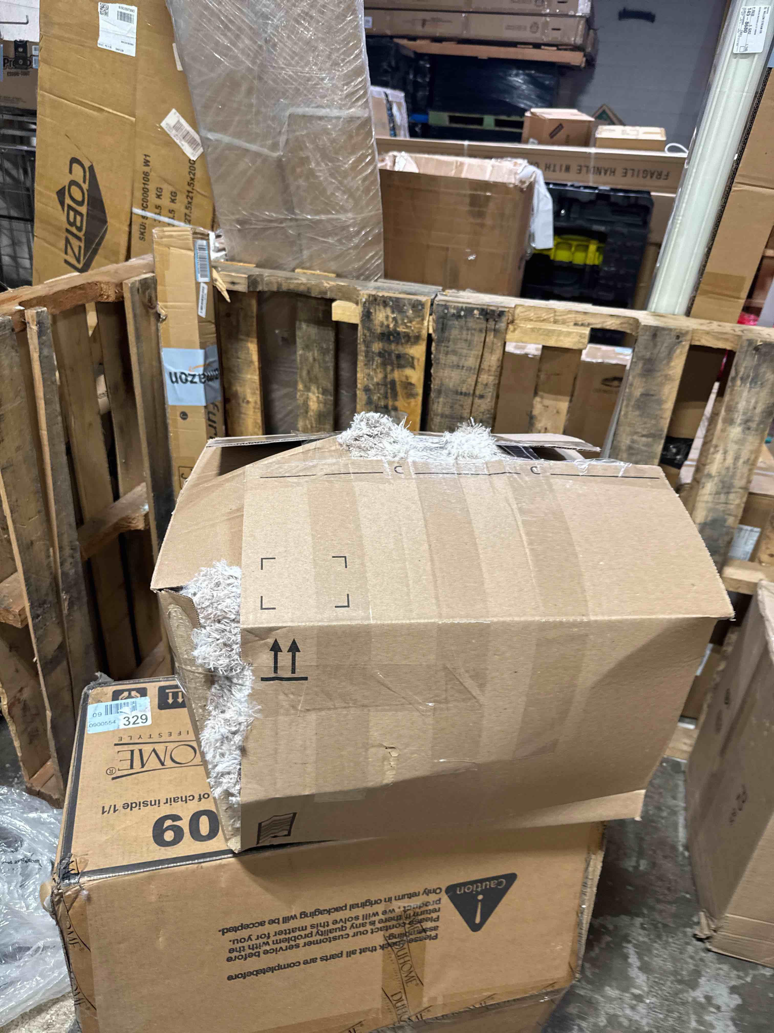 https://s3.amazonaws.com/lotting-images-prod/phillipi/GRA2154048_1758813779048.jpeg