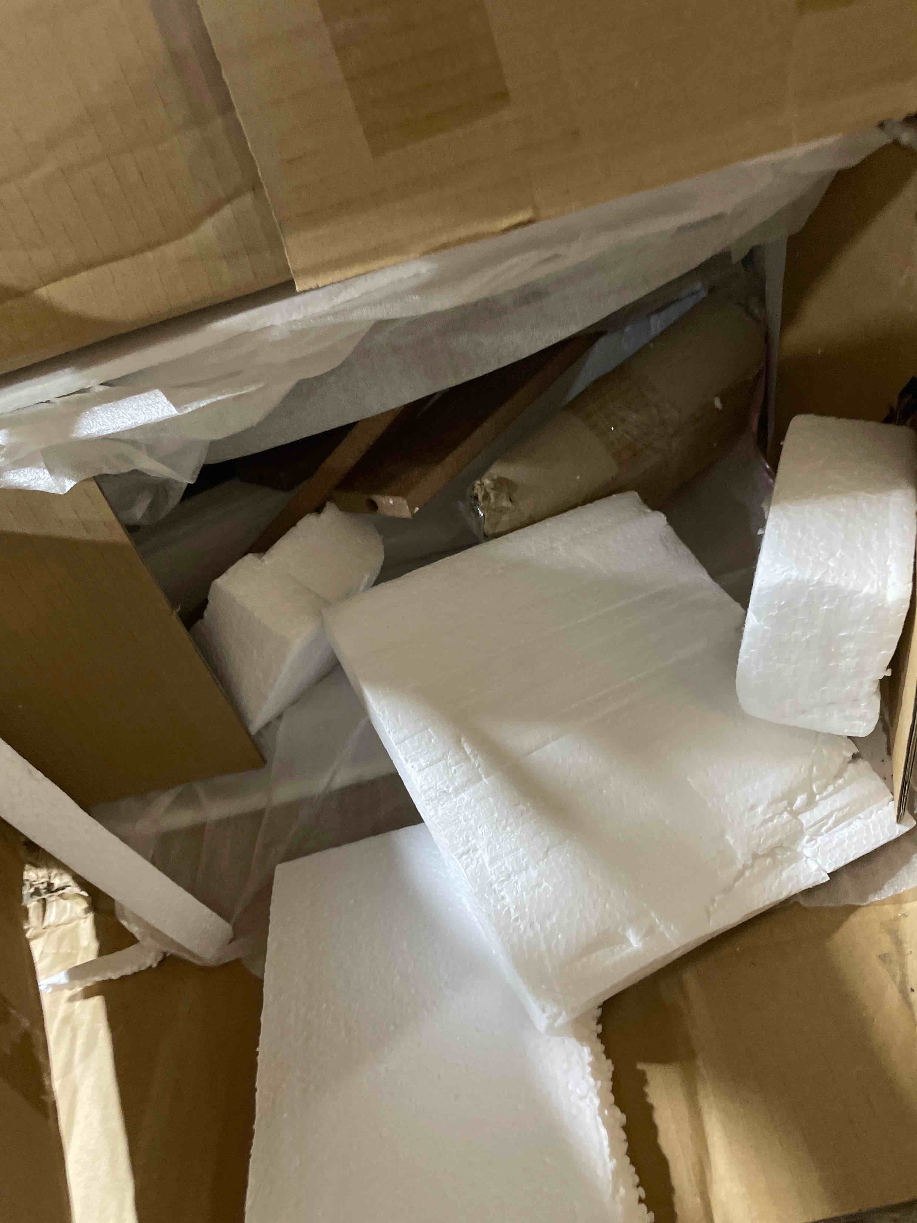https://s3.amazonaws.com/lotting-images-prod/phillipi/GRA2154068_1758819496245.jpeg