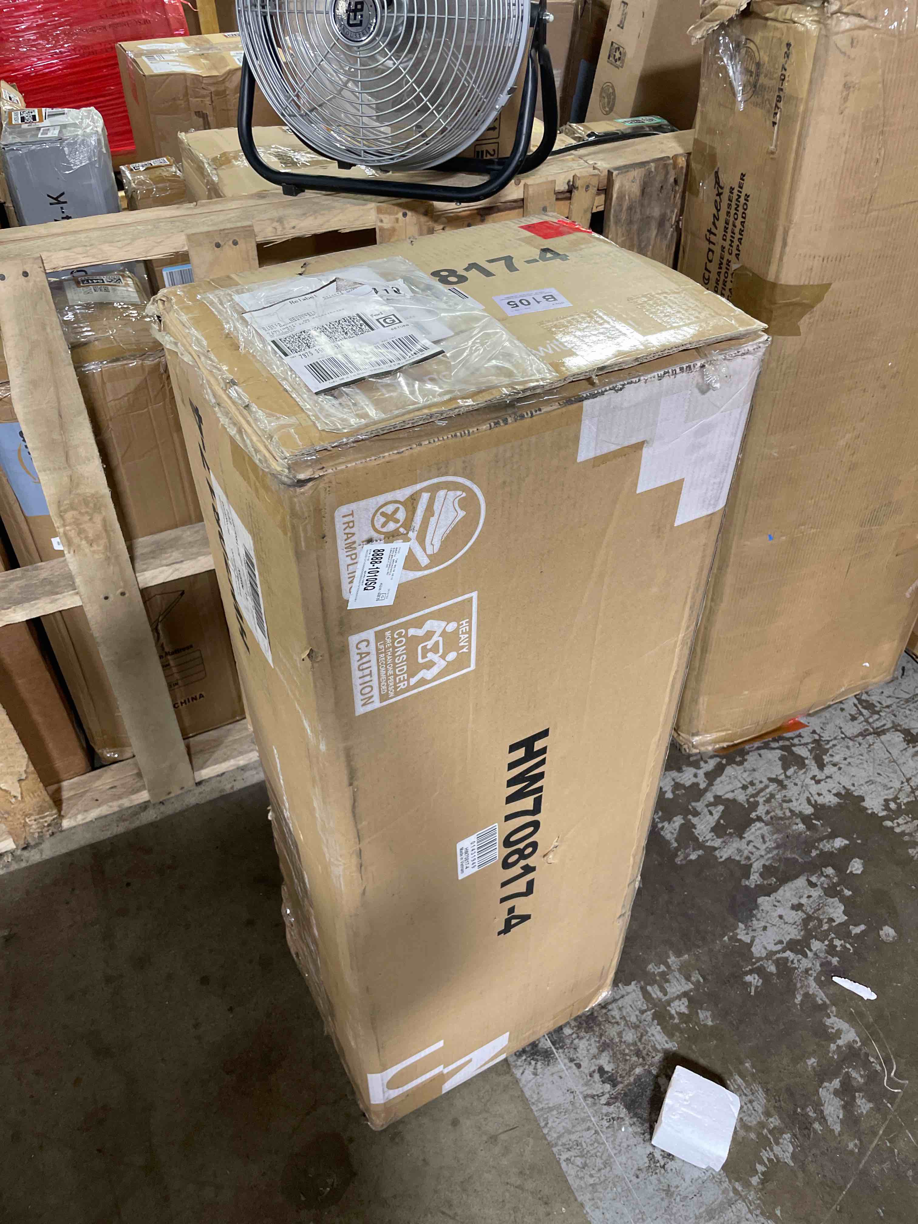 https://s3.amazonaws.com/lotting-images-prod/phillipi/GRA2154069_1758819909830.jpeg