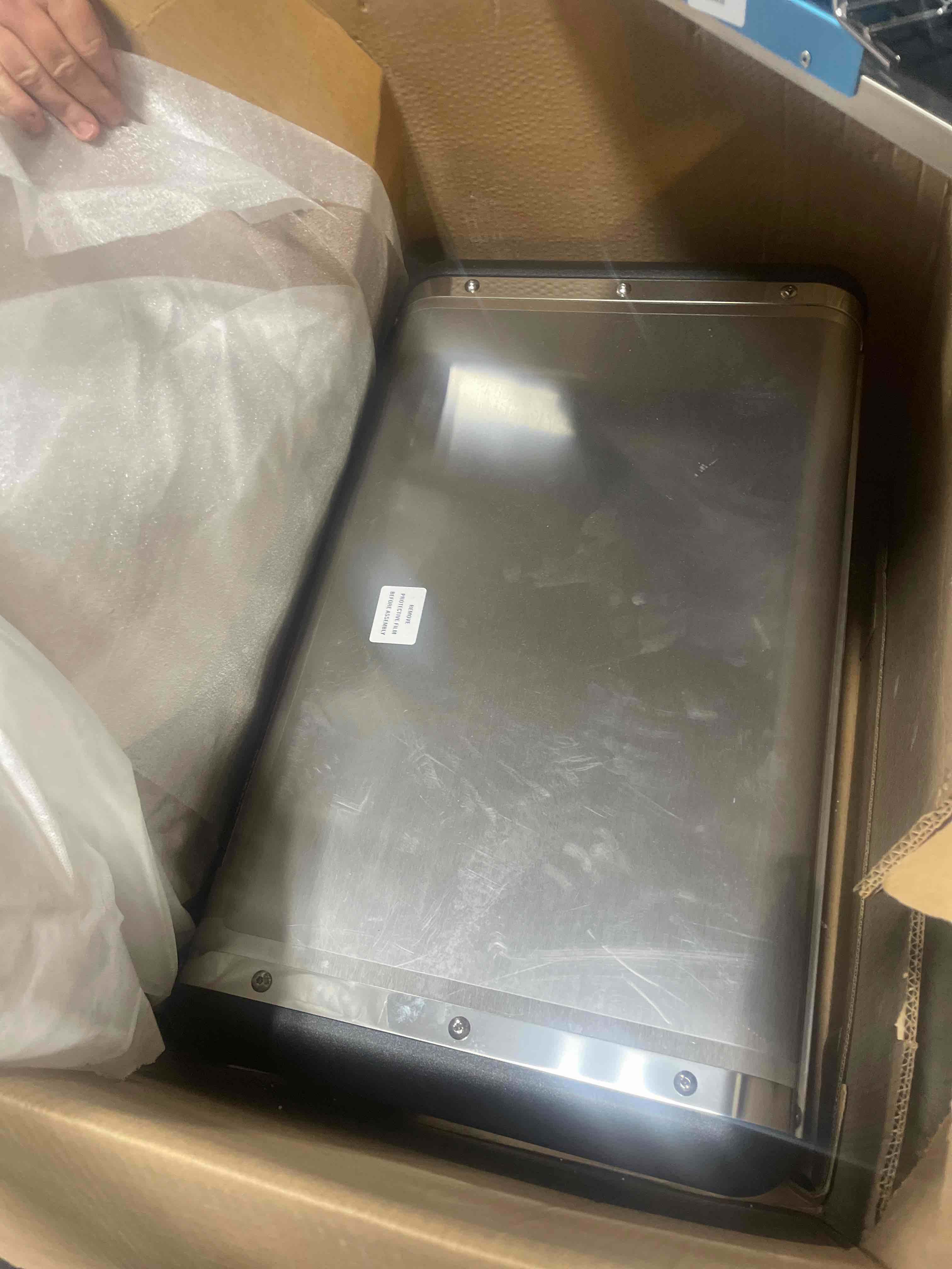 https://s3.amazonaws.com/lotting-images-prod/phillipi/GRA2154094_1758891611420.jpeg