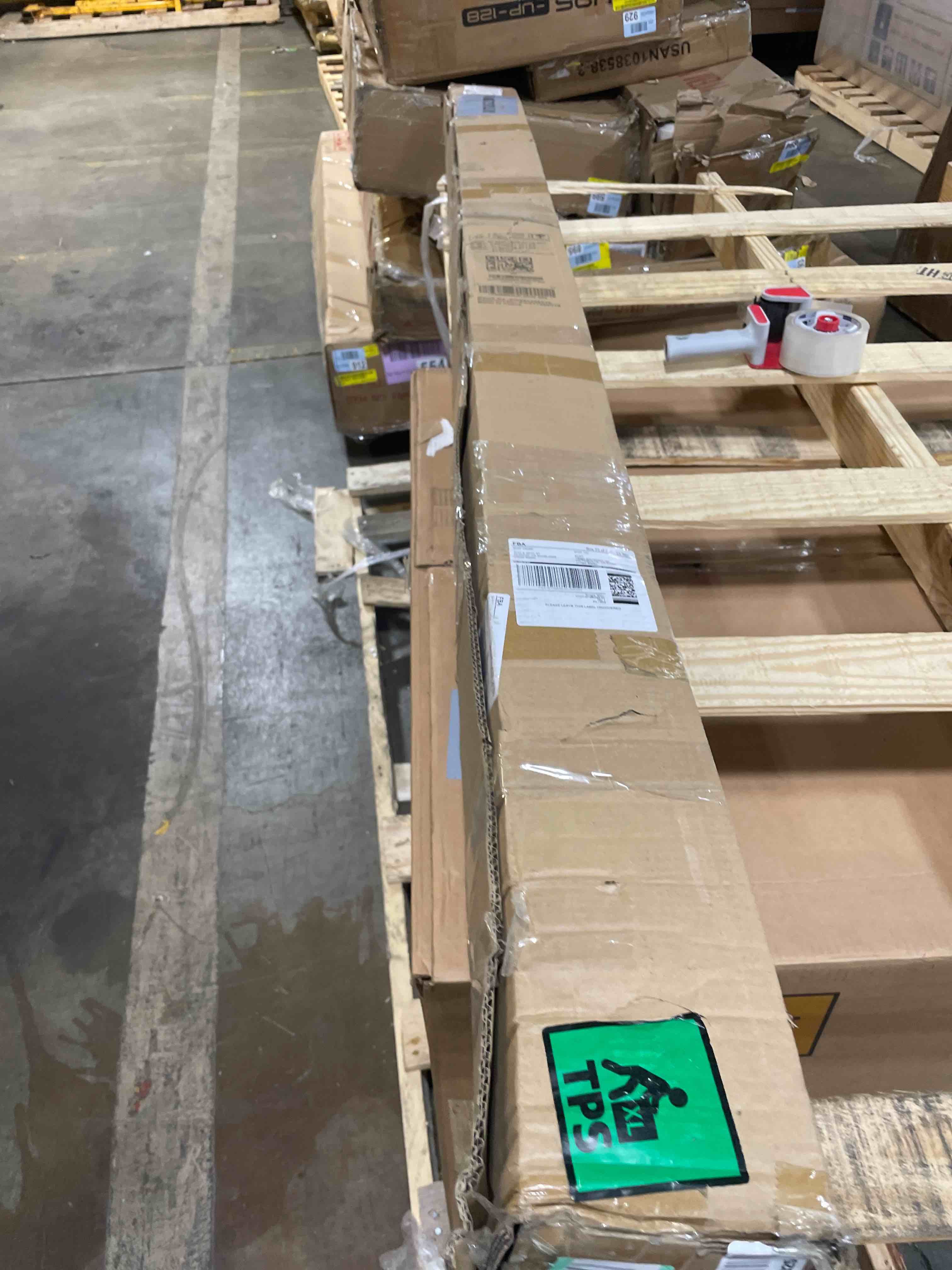 https://s3.amazonaws.com/lotting-images-prod/phillipi/GRA2154102_1758894937994.jpeg