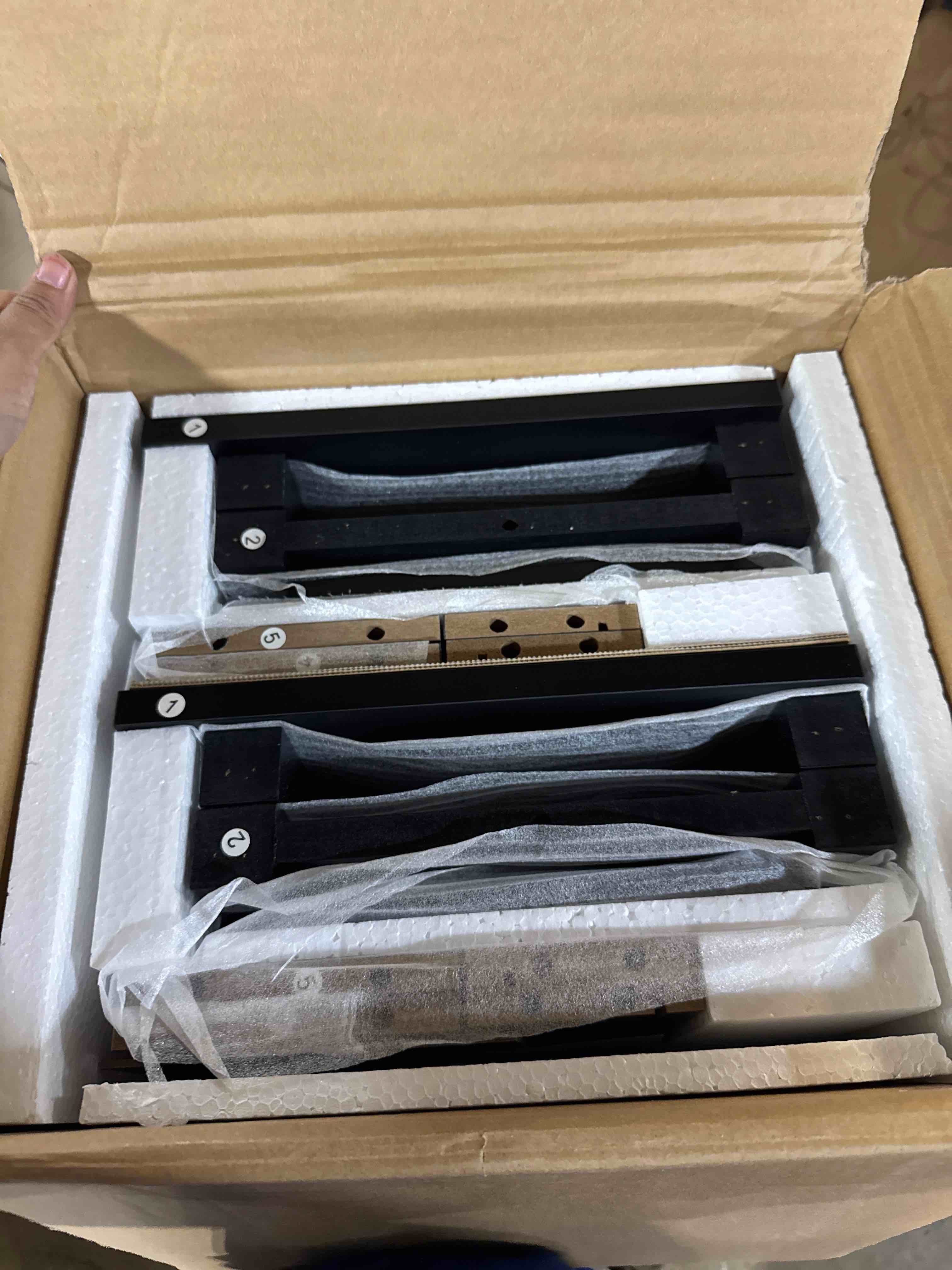 https://s3.amazonaws.com/lotting-images-prod/phillipi/GRA2154136_1759154702128.jpeg