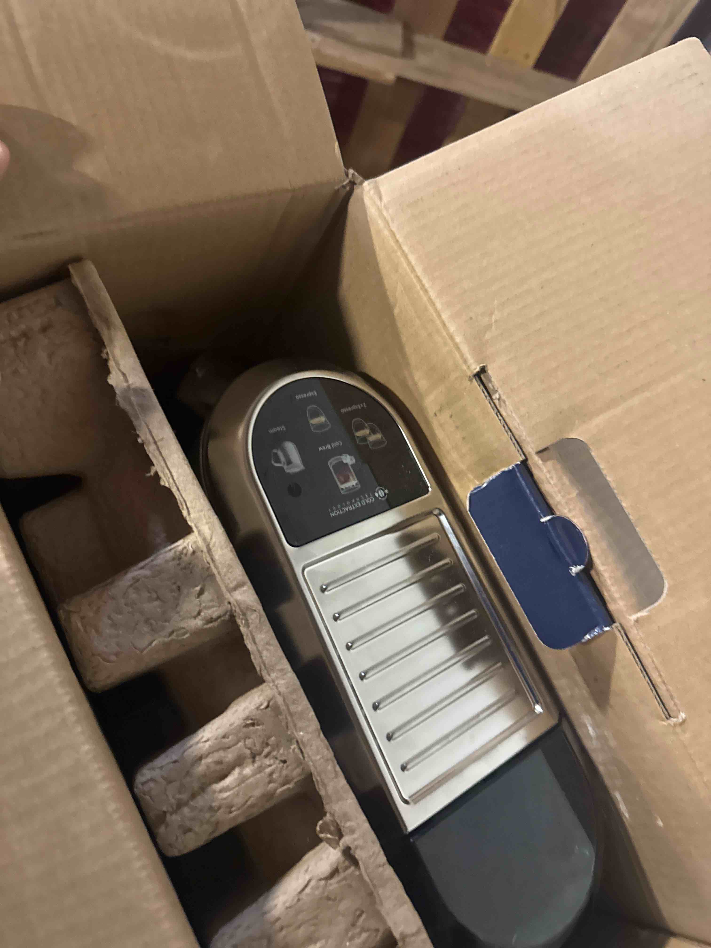 https://s3.amazonaws.com/lotting-images-prod/phillipi/GRA2154197_1759324886482.jpeg