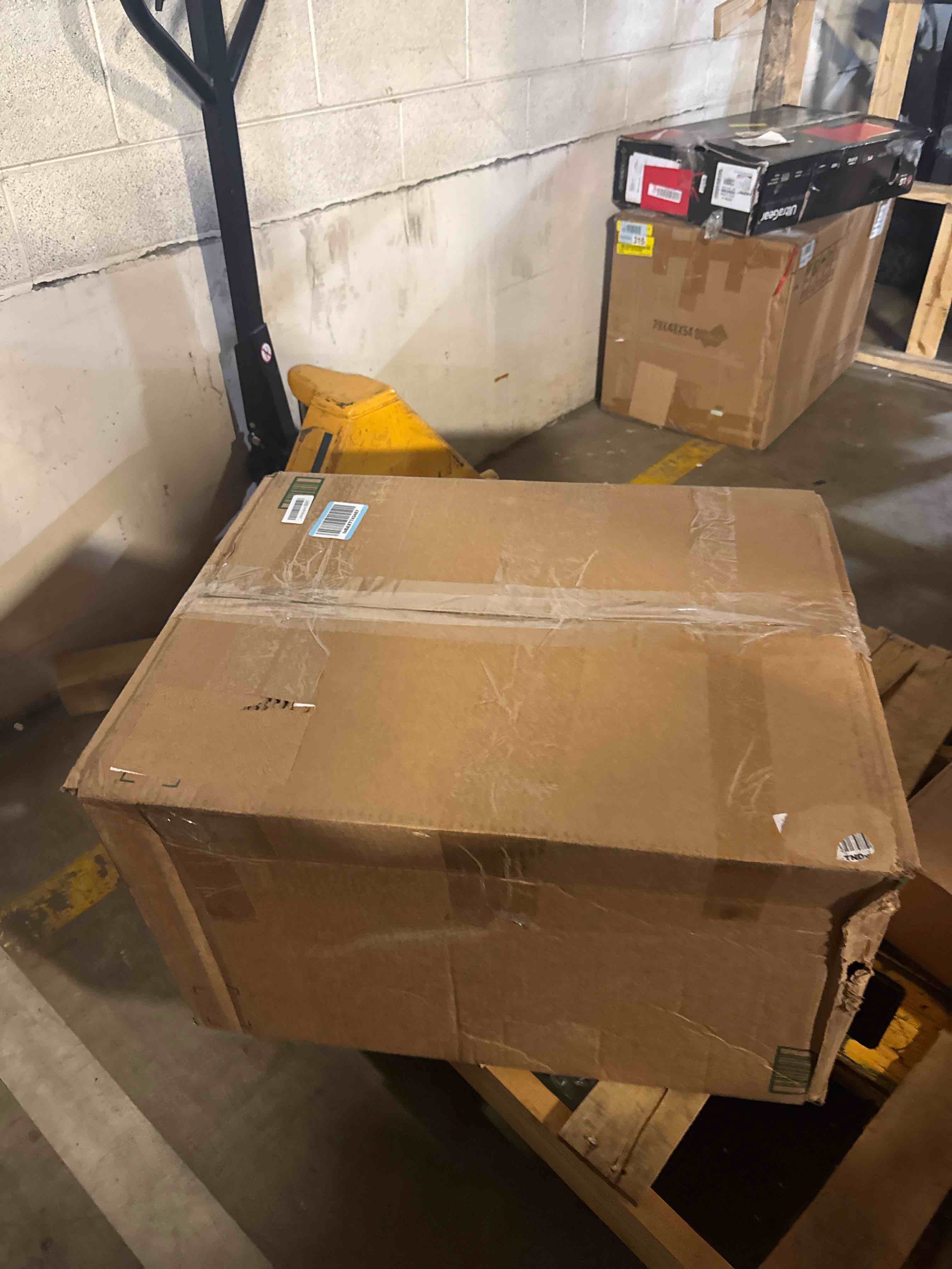 https://s3.amazonaws.com/lotting-images-prod/phillipi/GRA2154203_1759325736402.jpeg